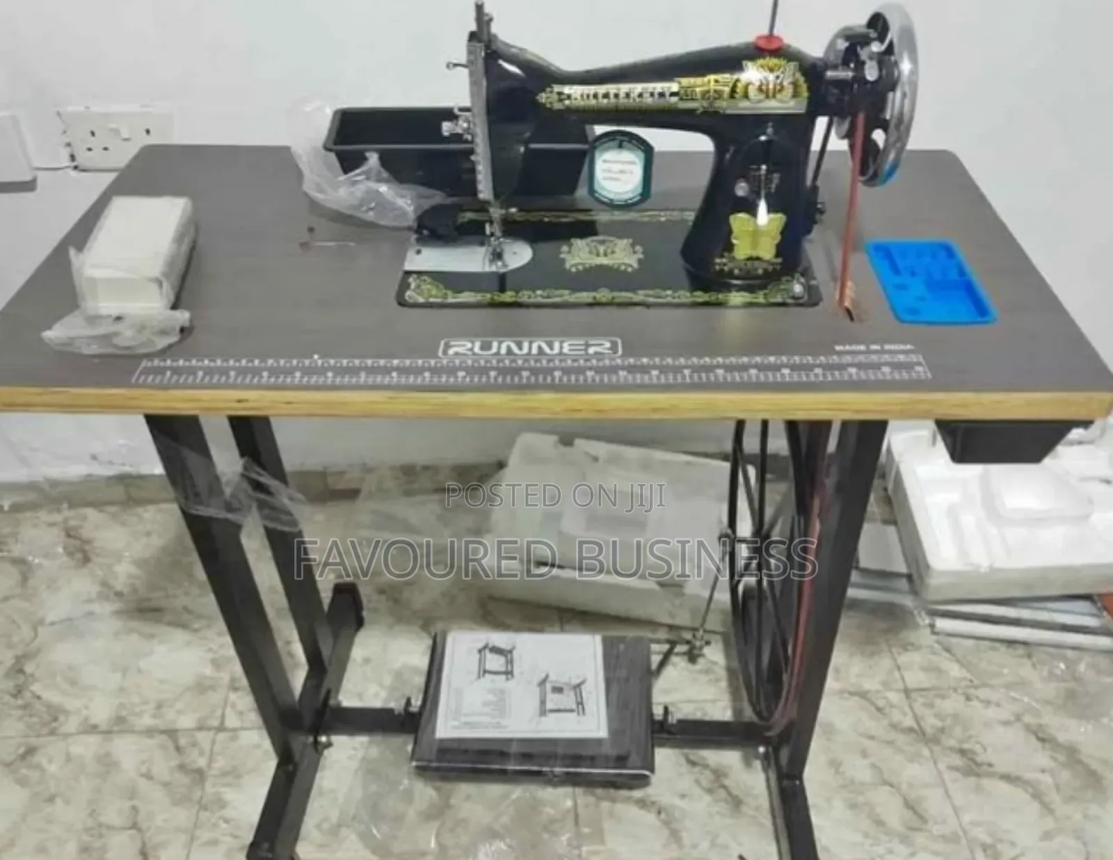 Butterfly Sewing Machine With Imported Table
