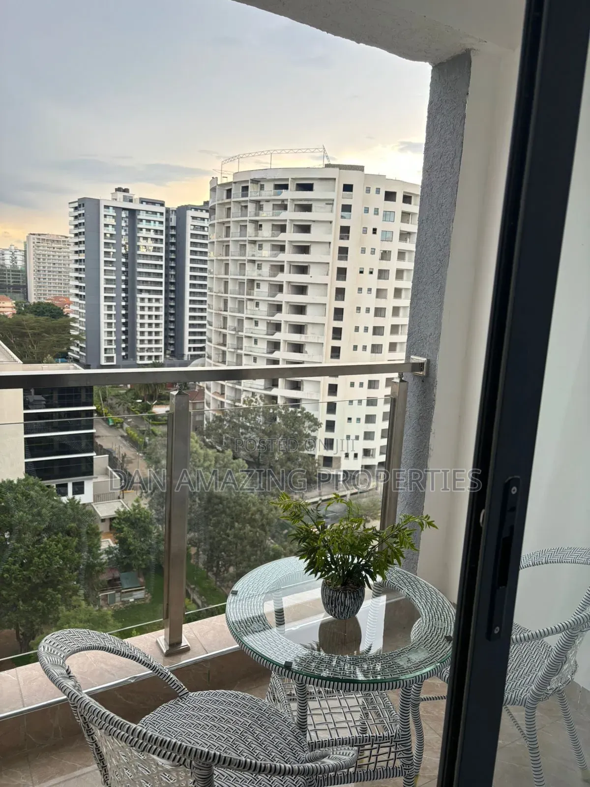 1bdrm Apartment in Kilimani, Hurlingham for sale