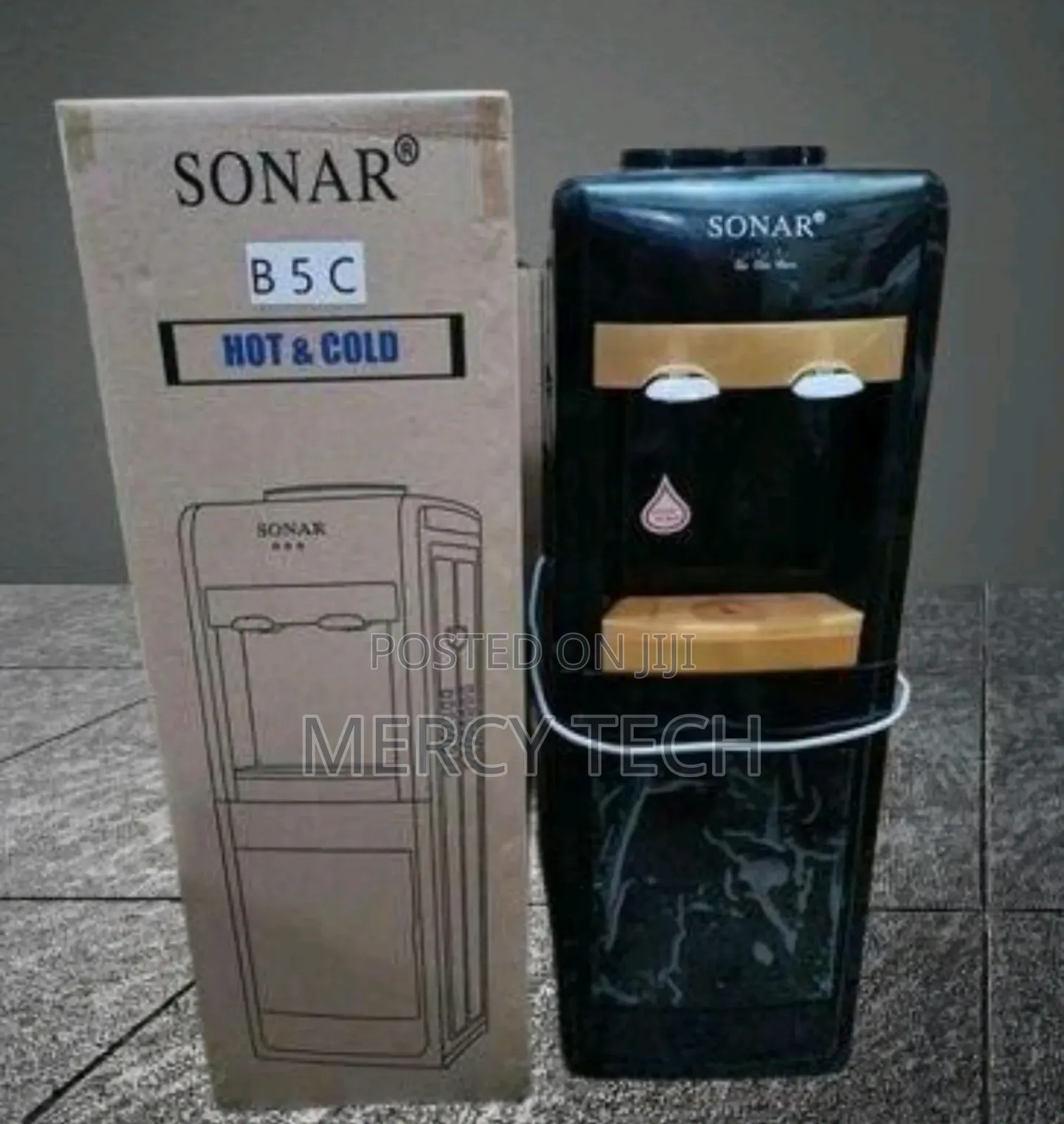 Executive Sonar B5c Hot and Cold Water Free Standing Dispenser
