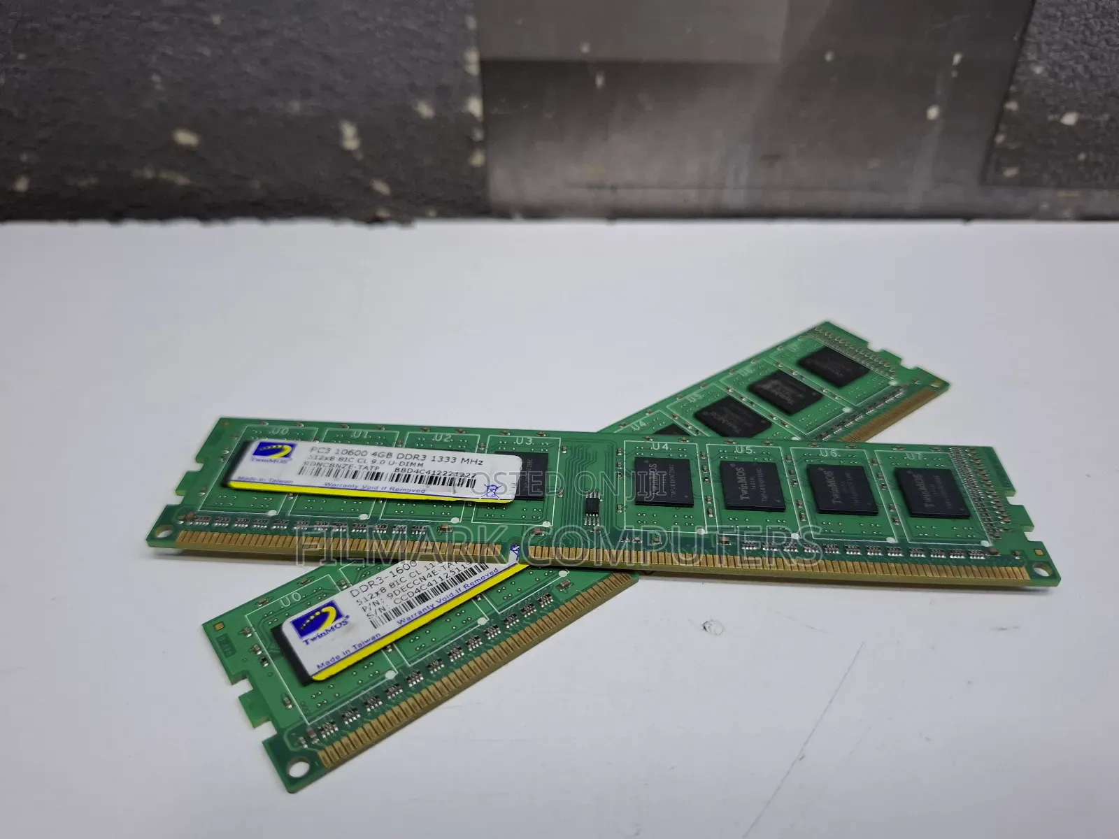 Twinmos Ddr3-1600 4gb U-Dimm 512x8 8ic Cl 11.0 Memory/Ram for Desktop