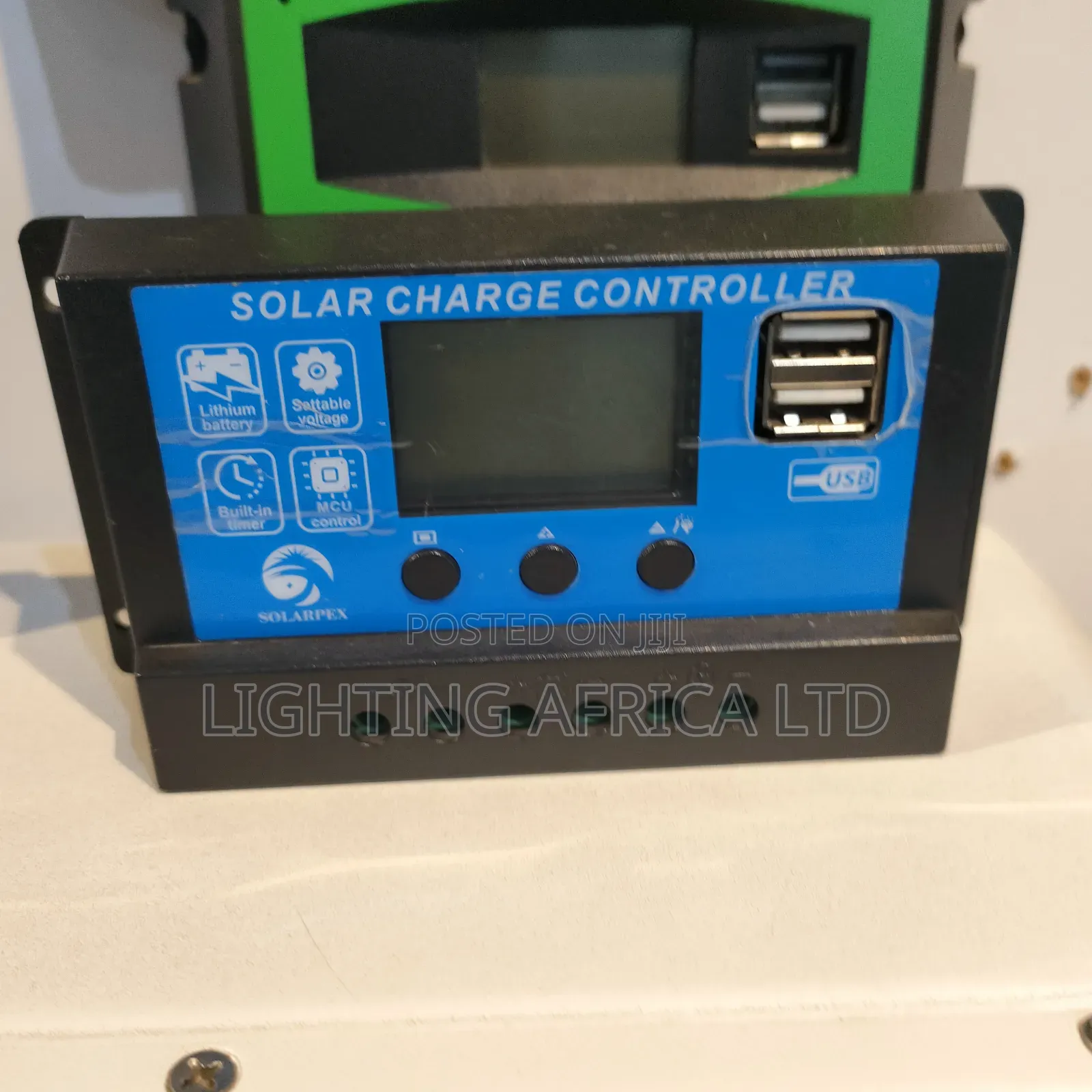 200w Solar - 120ah Battery - 300w Inverter - 20a Controller