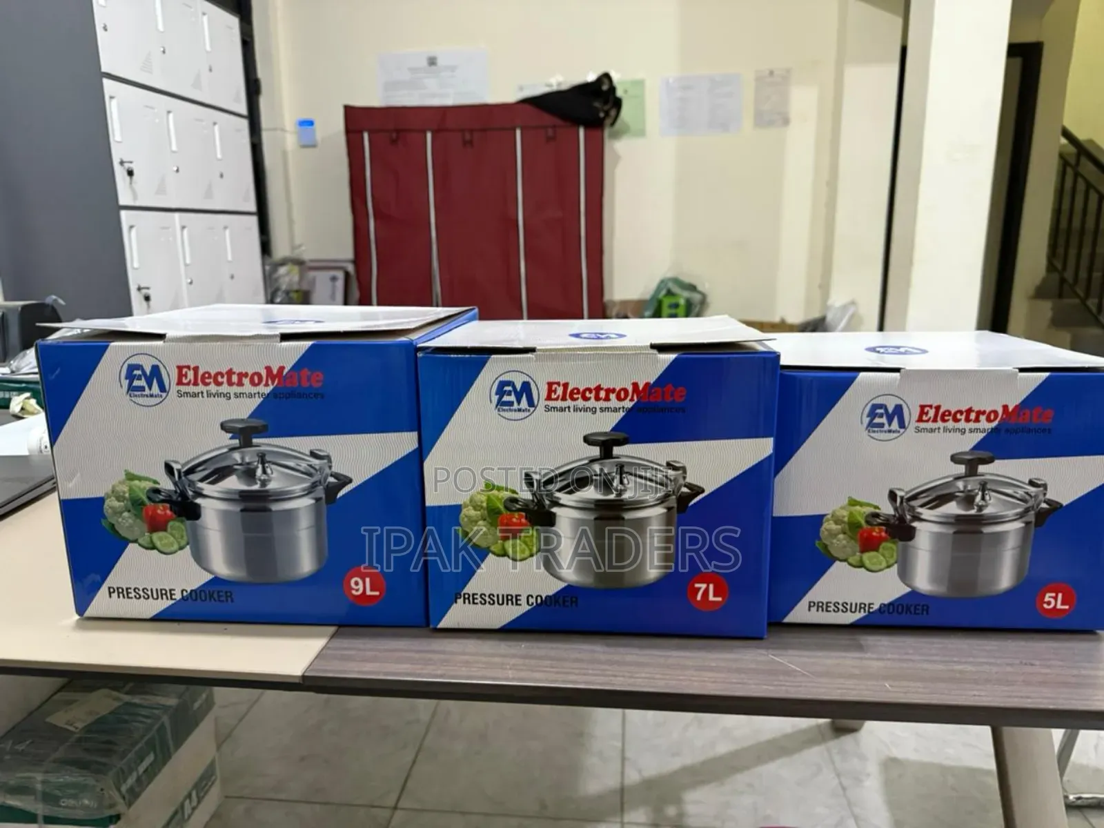 Electromate Manual Pressure Cooker.9l
