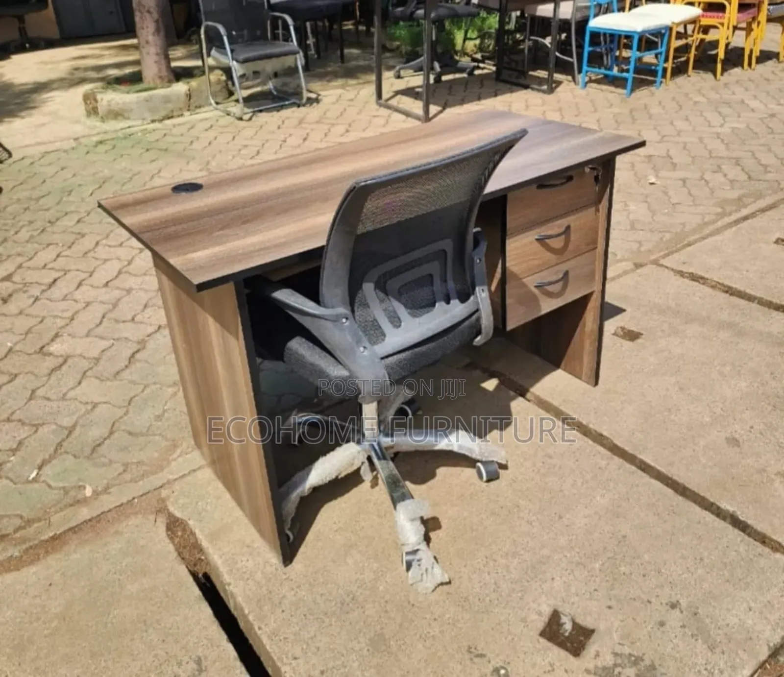 Secretarial Mesh Chair With Home Study Desk