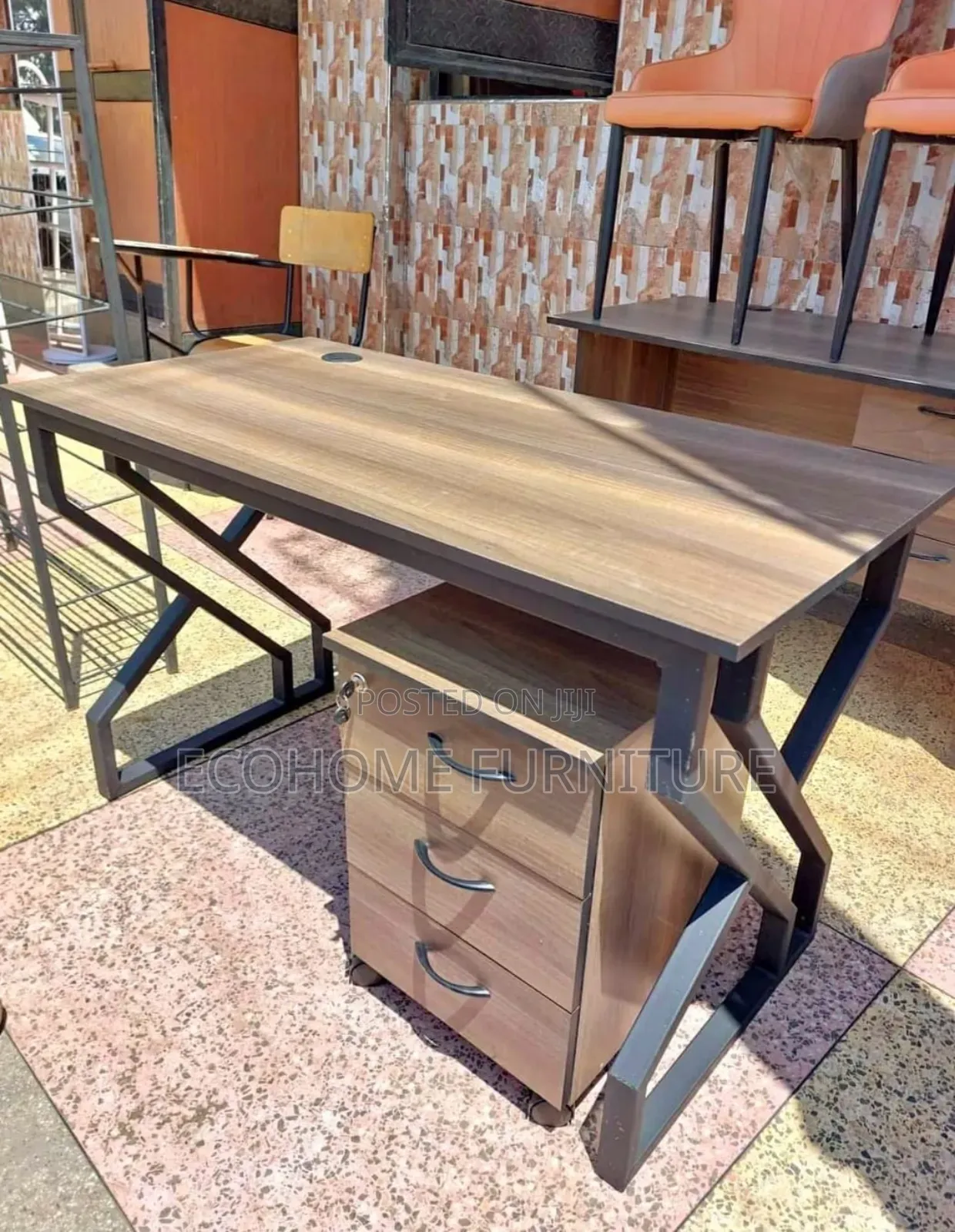 Metallic Study Desk With Pedestrol