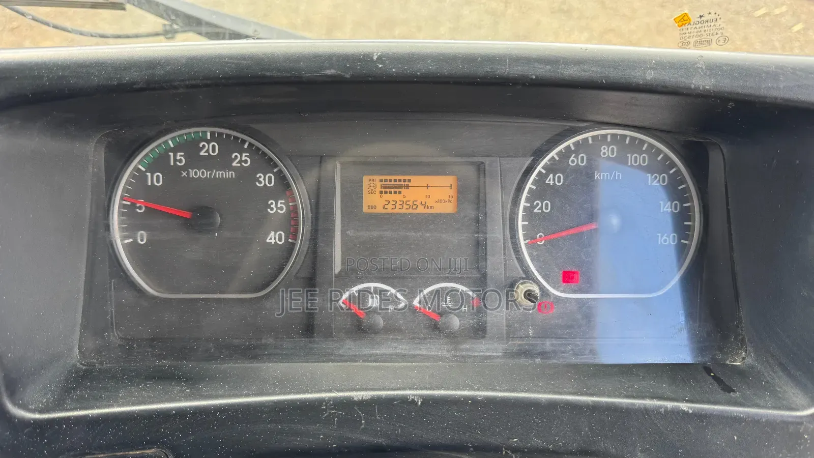 Isuzu Frr90 Local 2020 White