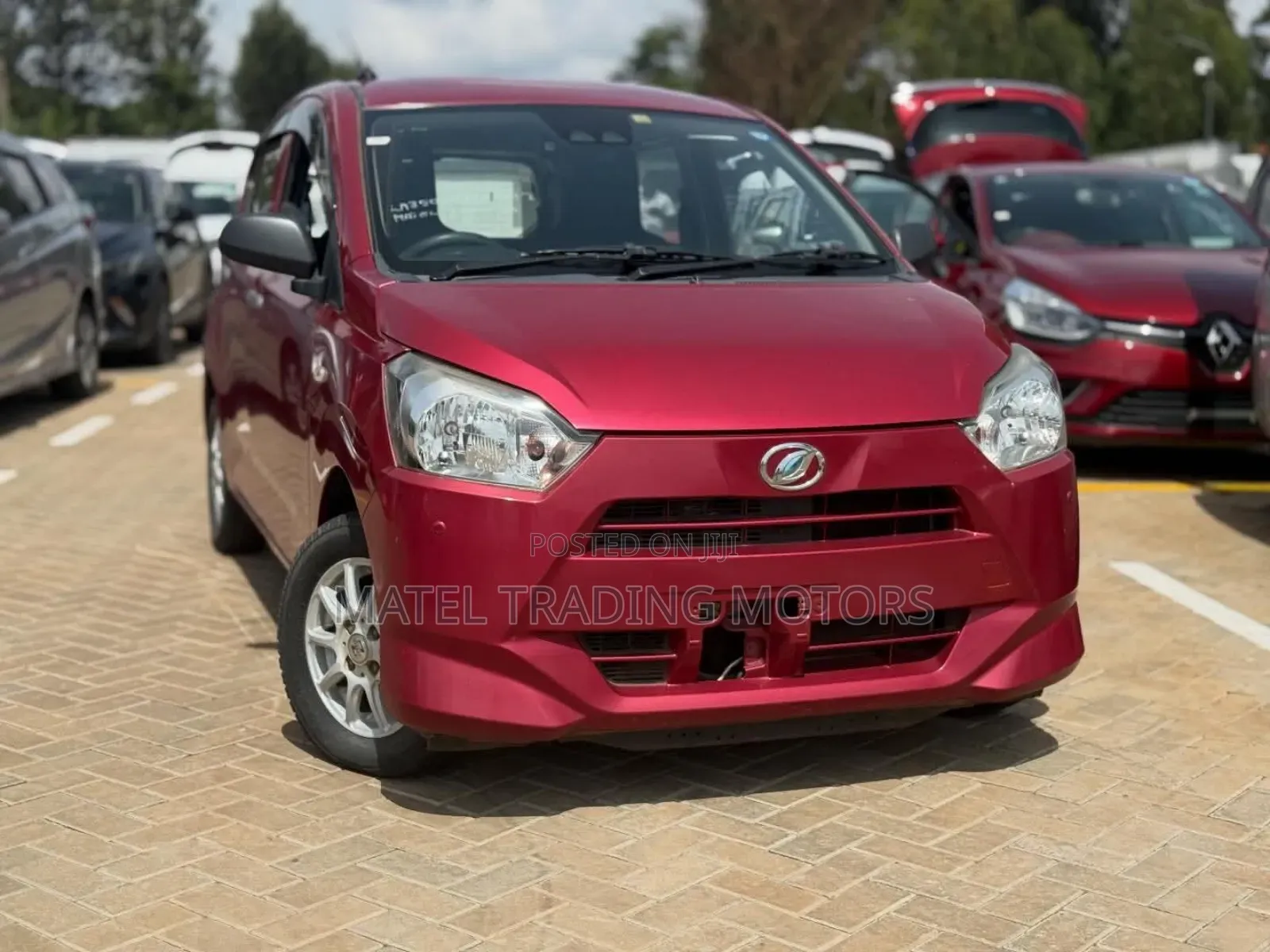 Daihatsu Mira 2017 Red
