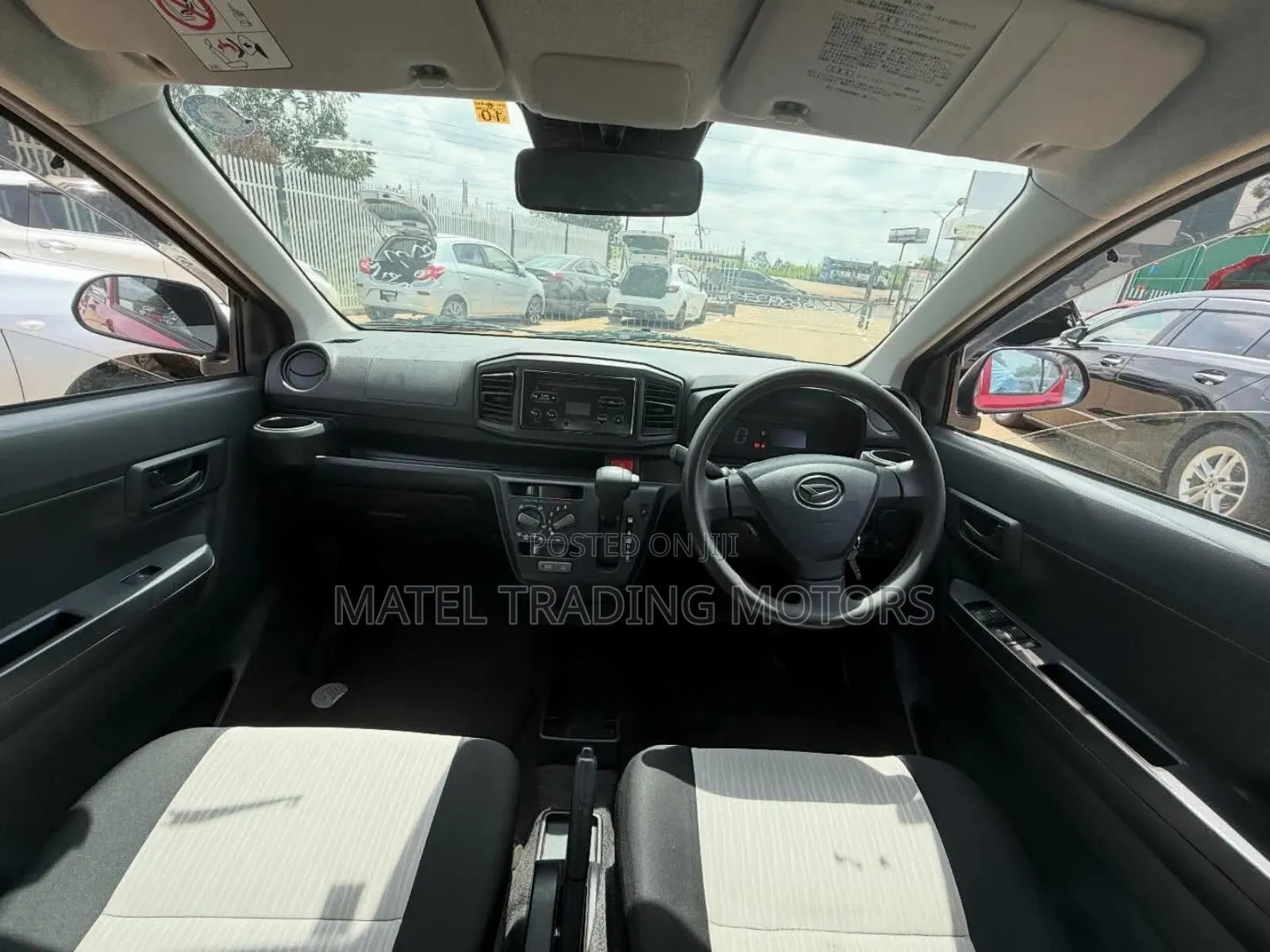 Daihatsu Mira 2017 Red