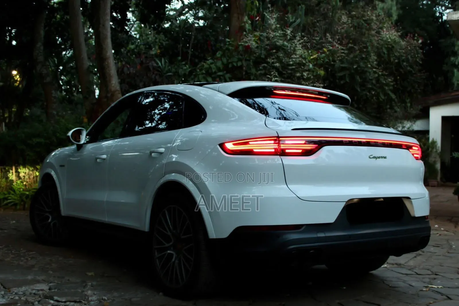 Porsche Cayenne Coupe AWD 2022 White