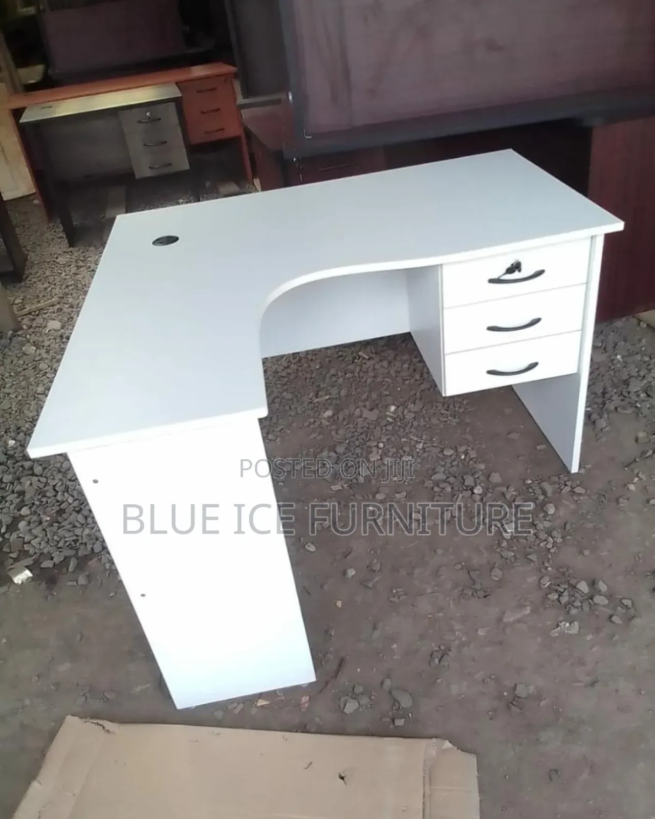 White Office L-Shape Desk