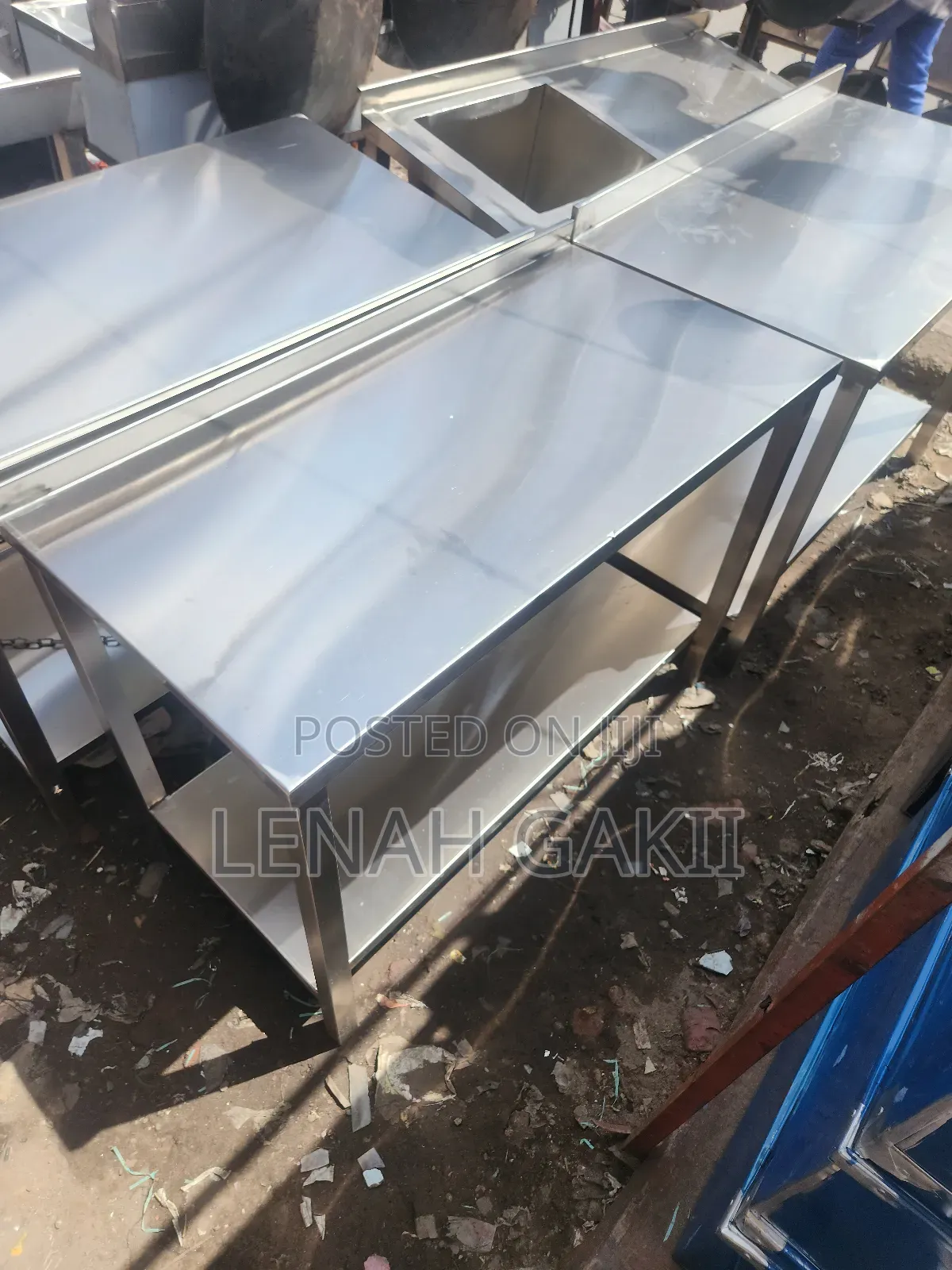 Working Table