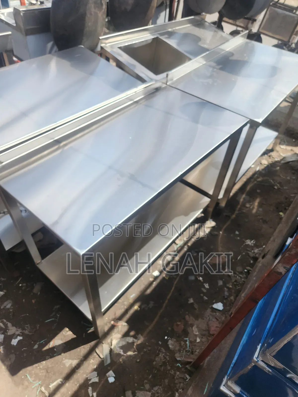 Working Table