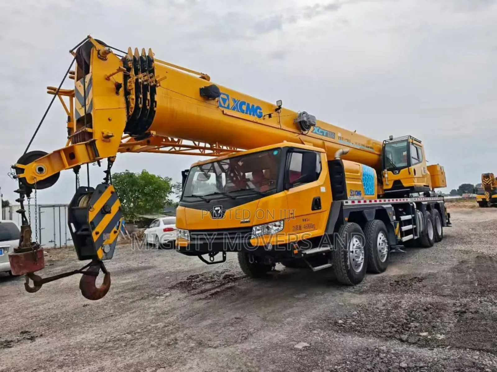 Cranes for Lifting and Errands Are Readily Available