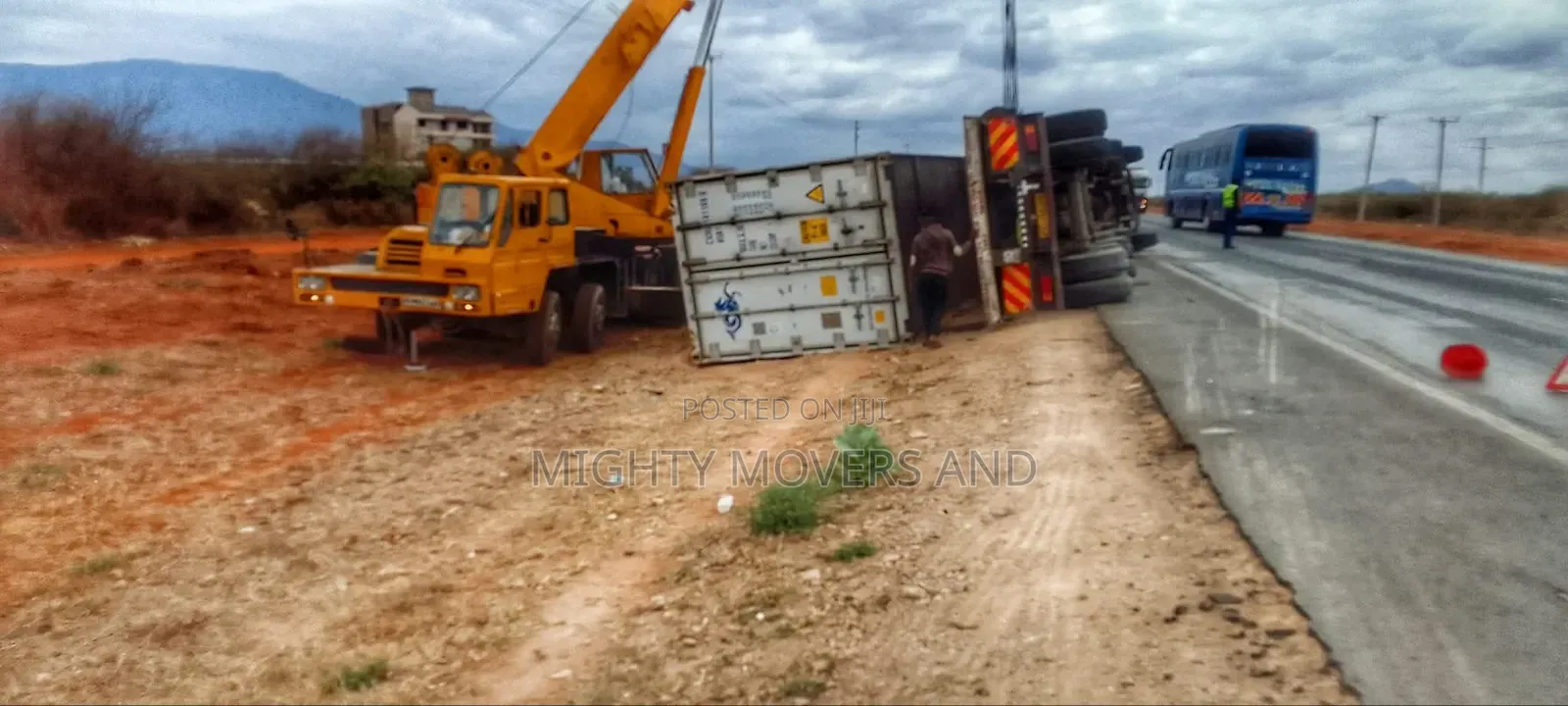Cranes for Logistics and County to County Errands Are Accessible