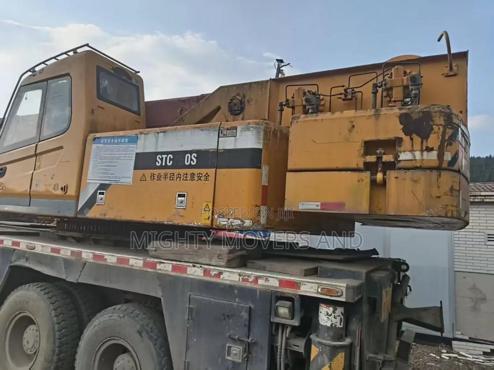 Cranes for Logistics and County to County Errands Are Accessible