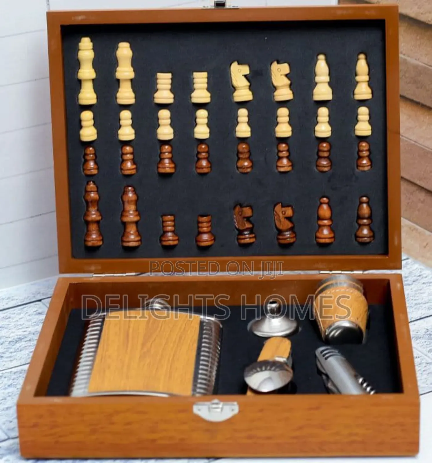 Whisky Gift Set/Wooden Chess