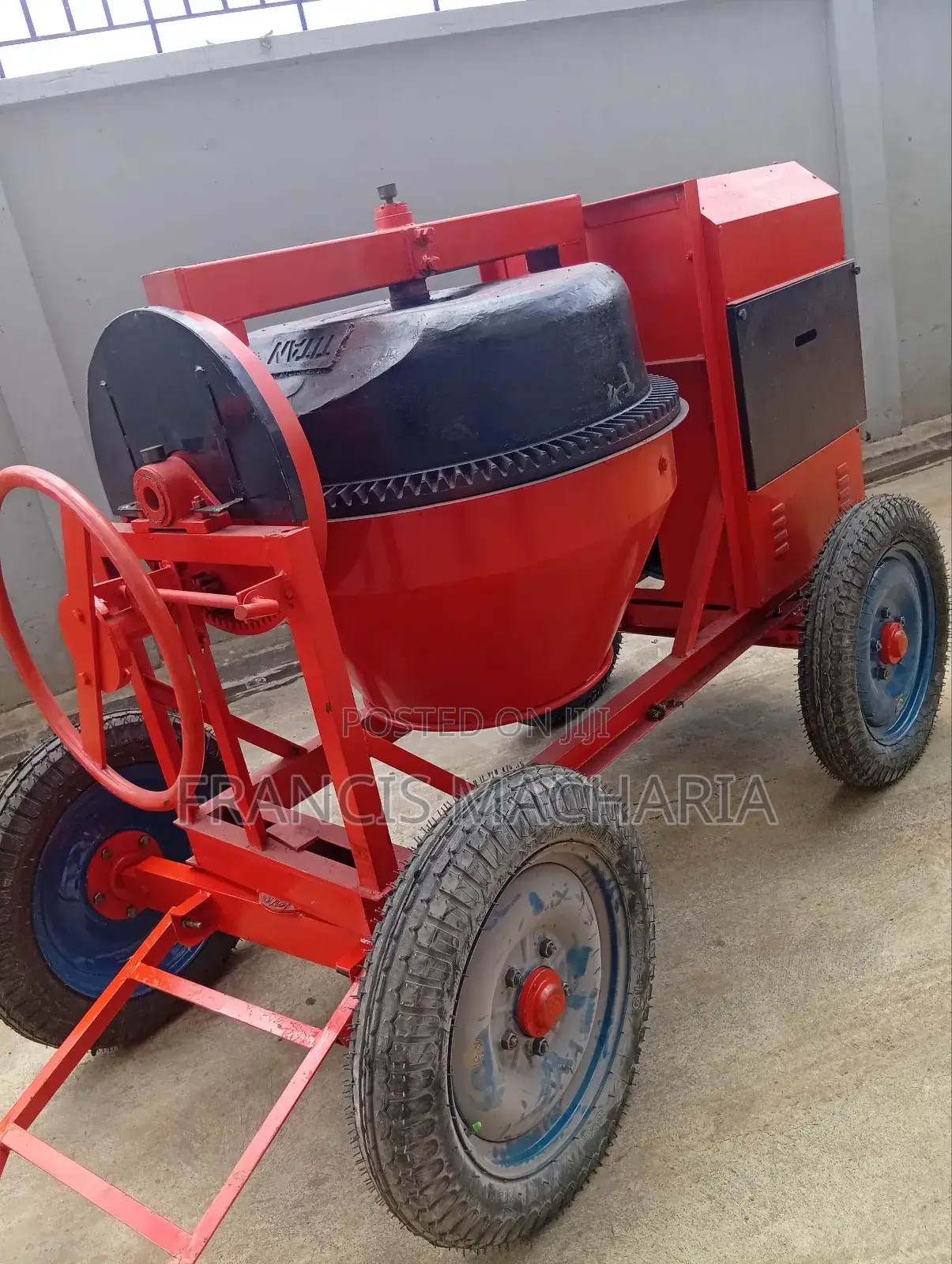 Heavy Duty Titan Concrete Mixer