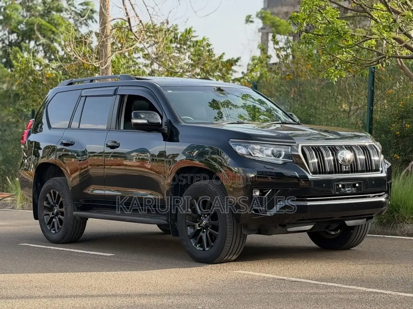 Toyota Land Cruiser Prado 2021 Black