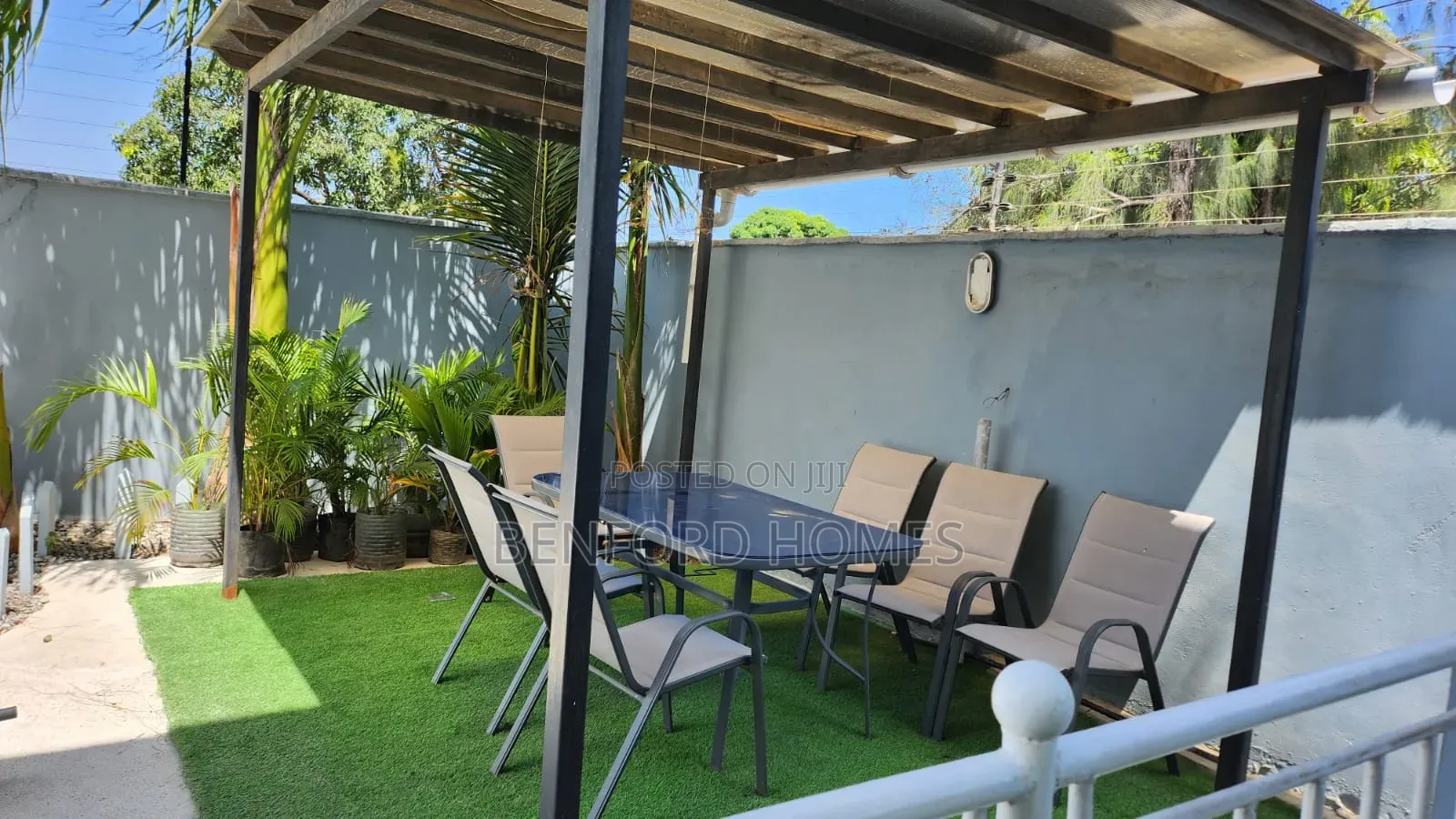 4bdrm Mansion in Bamburi, Mtambo for sale