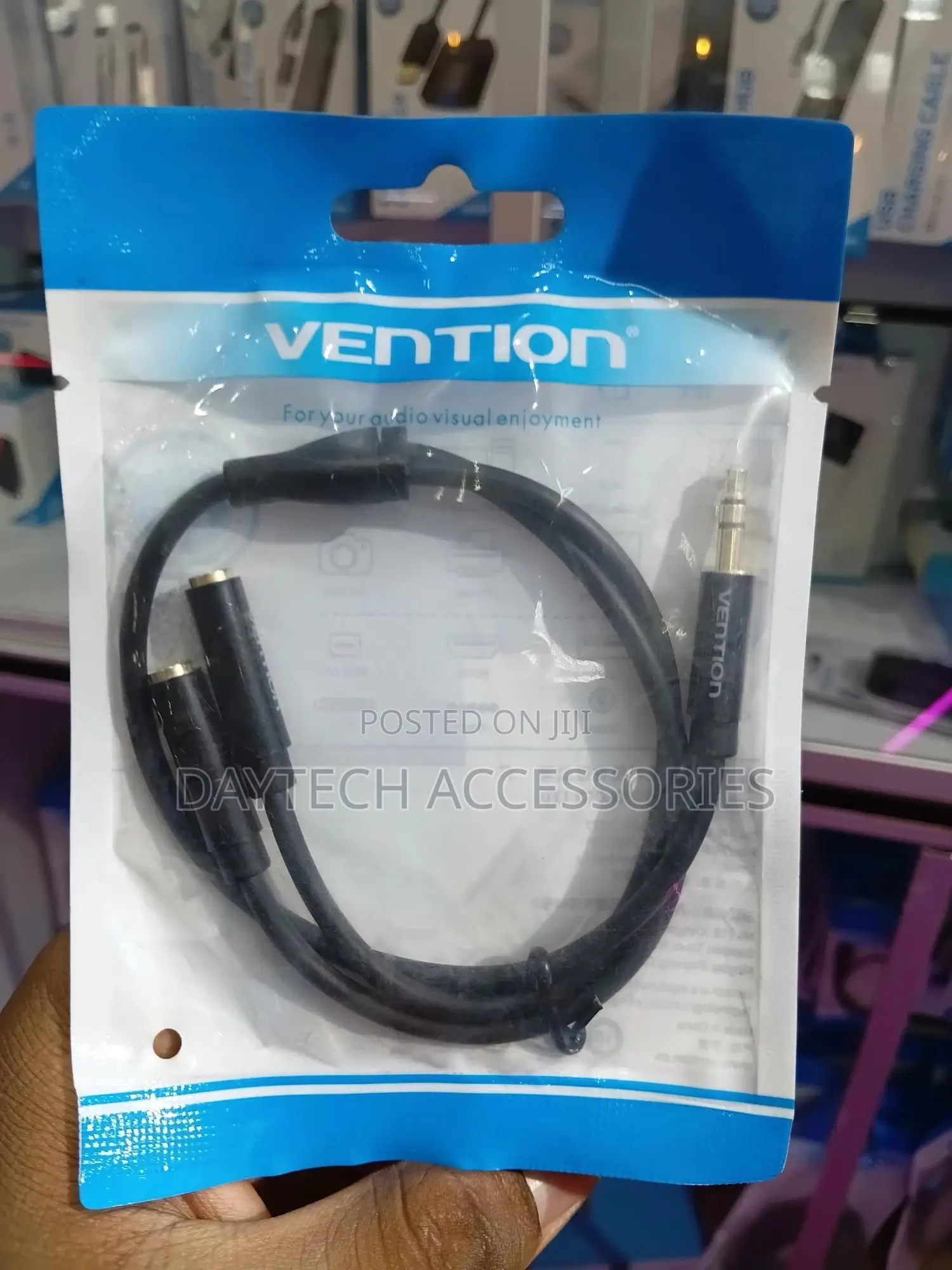 Vention 3.5mm Male to 2-Port 3.5mm Female Stereo Splitter Cable