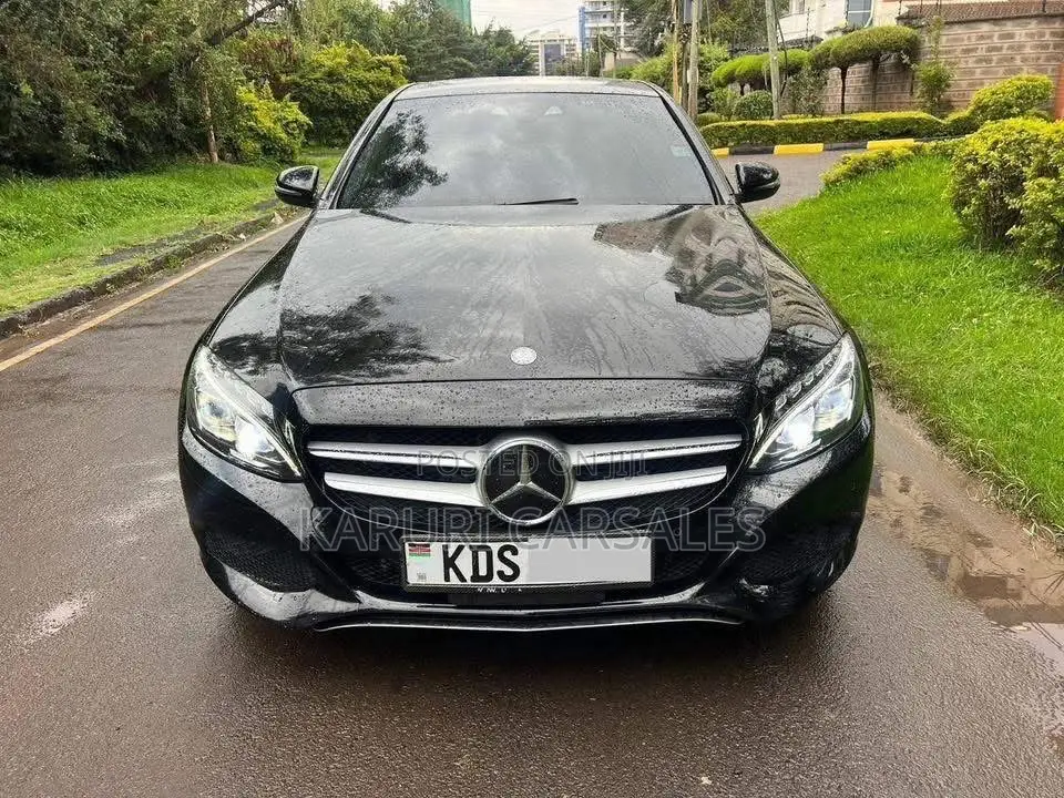Mercedes-Benz C350 C350e Hybrid RWD 2017 Black