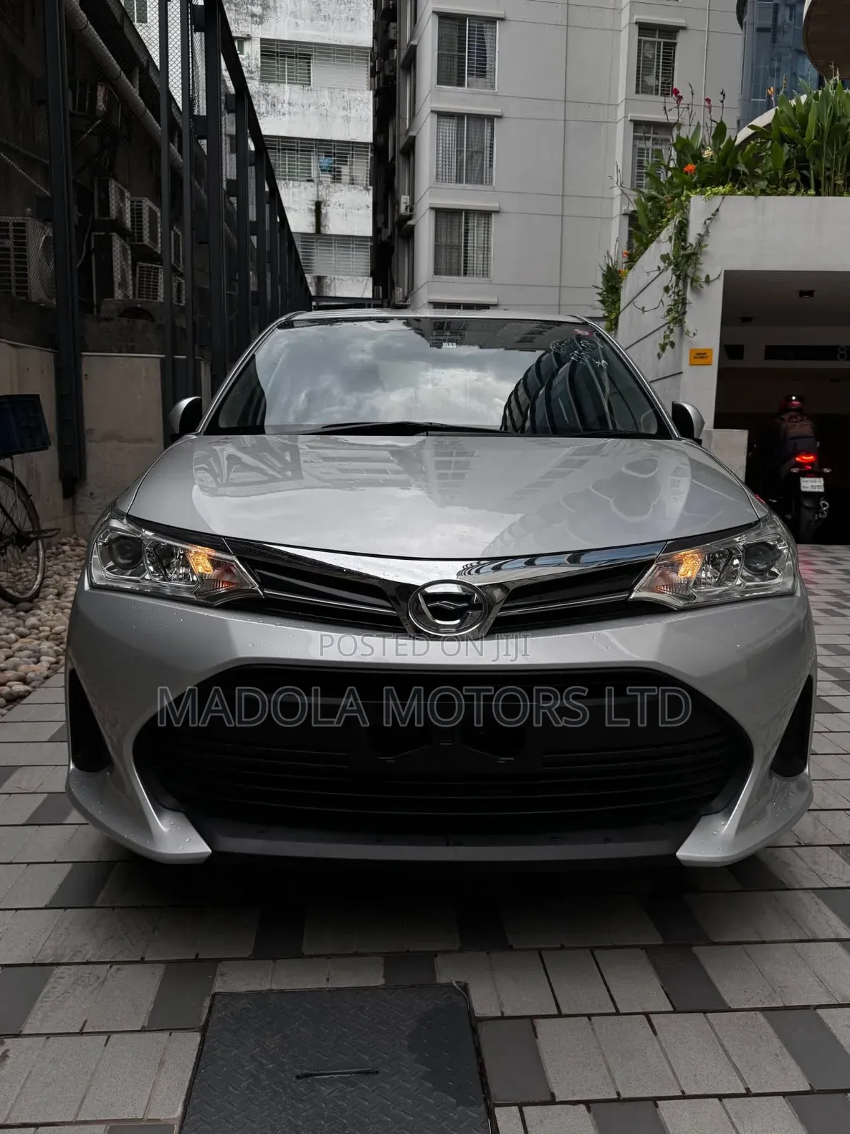 Toyota Axio 1.5 G 2WD 2018 Silver