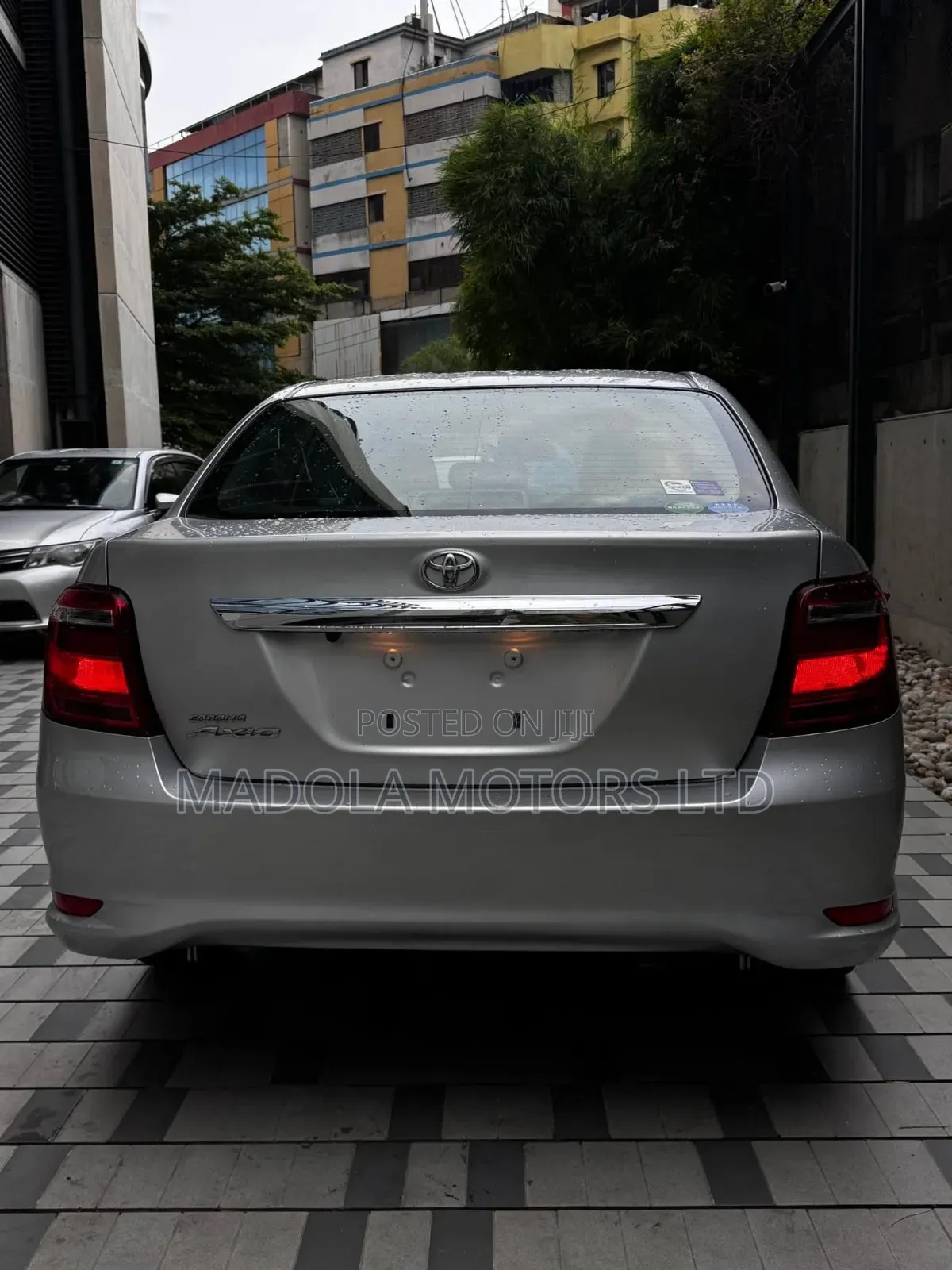 Toyota Axio 1.5 G 2WD 2018 Silver