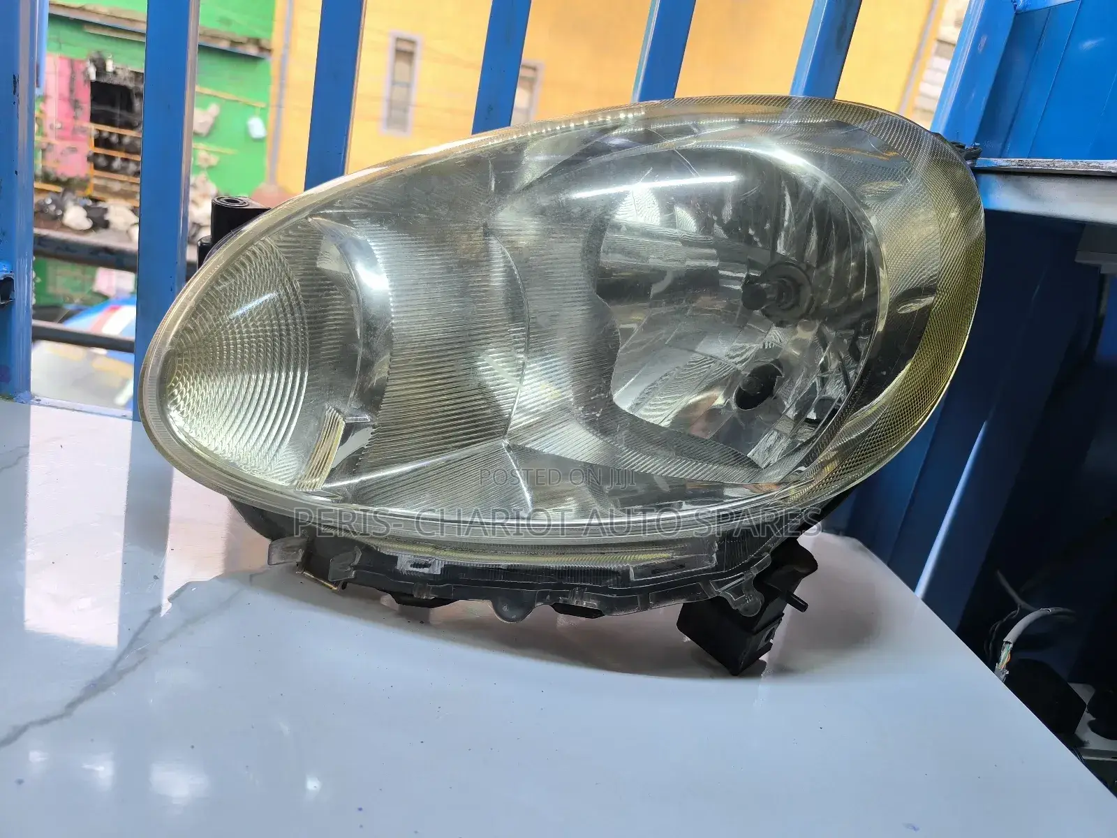 Nissn March 2008 Non Xenon Headlights