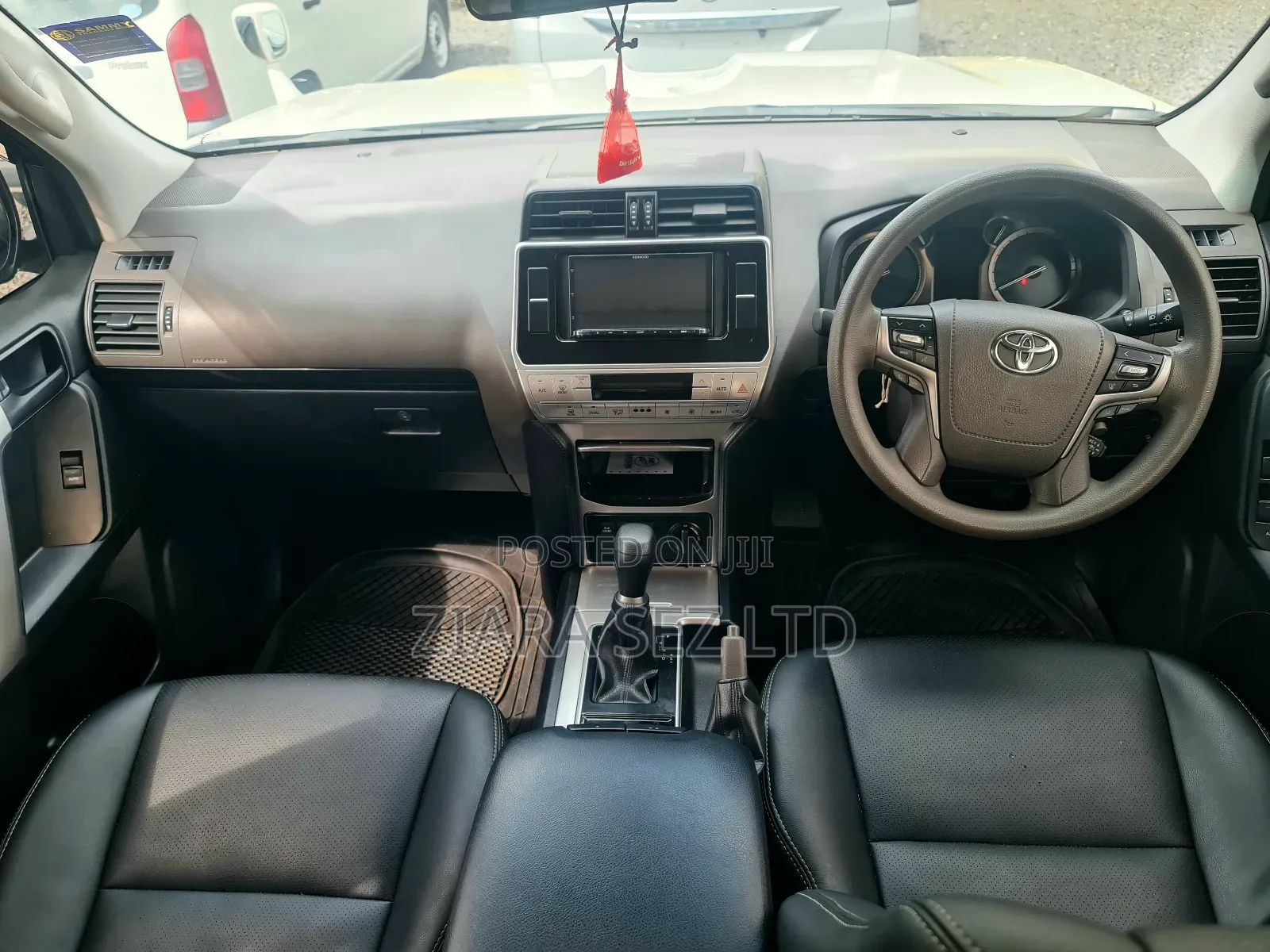 Toyota Land Cruiser Prado 2.8 2020 White