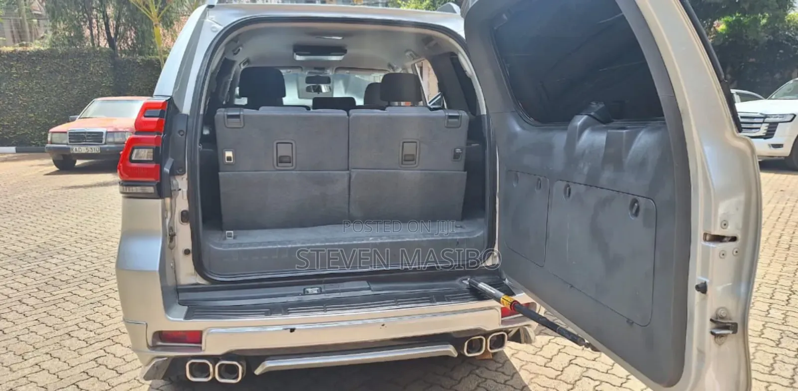 Toyota Land Cruiser Prado 4.0 Petrol TX 2012 Silver