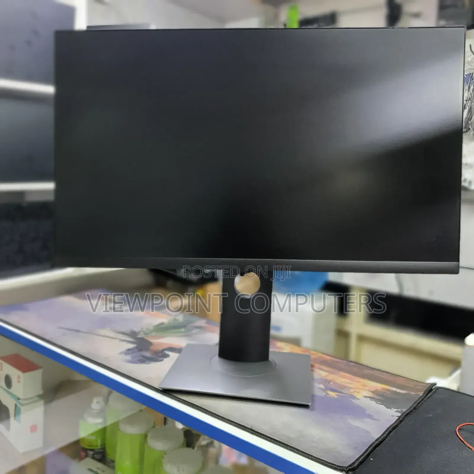 Dell 24 Inches Edge to Edge
