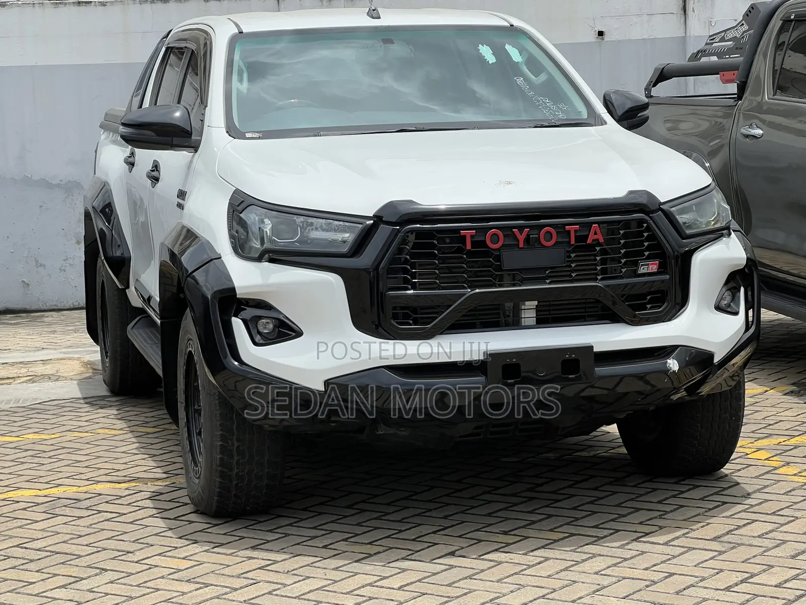 Toyota Hilux 2019 Off white