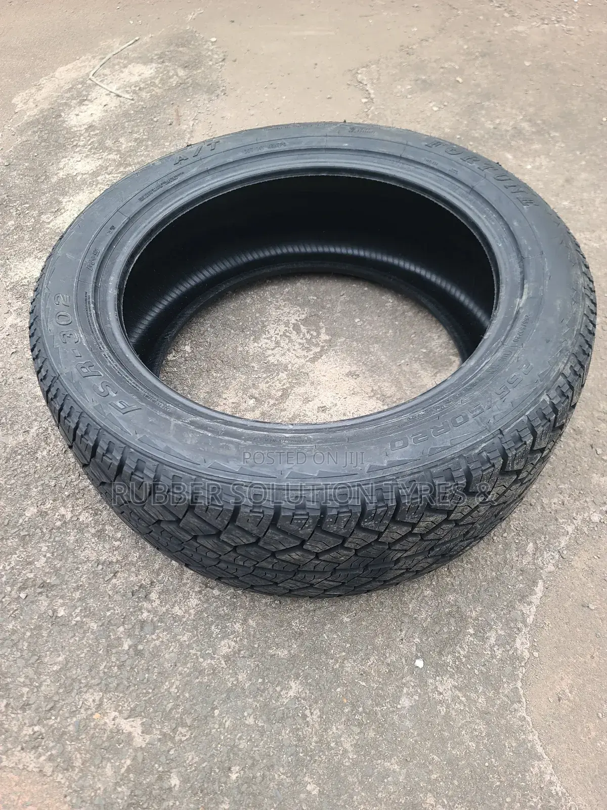 265/50r20 Fortune Tires 115 S X/L FSR-302