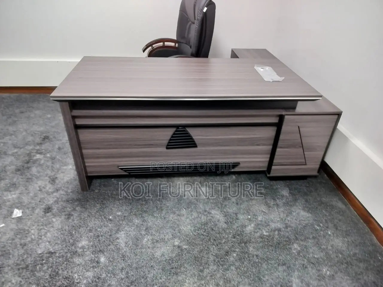Office Desk; 1.8m Executive Luxurious Management Office Desk