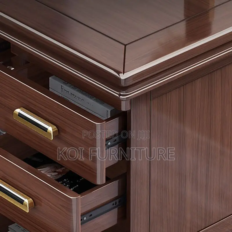 Office Desk; 1.4m Mahogany Senior Managers Executive Office Desk