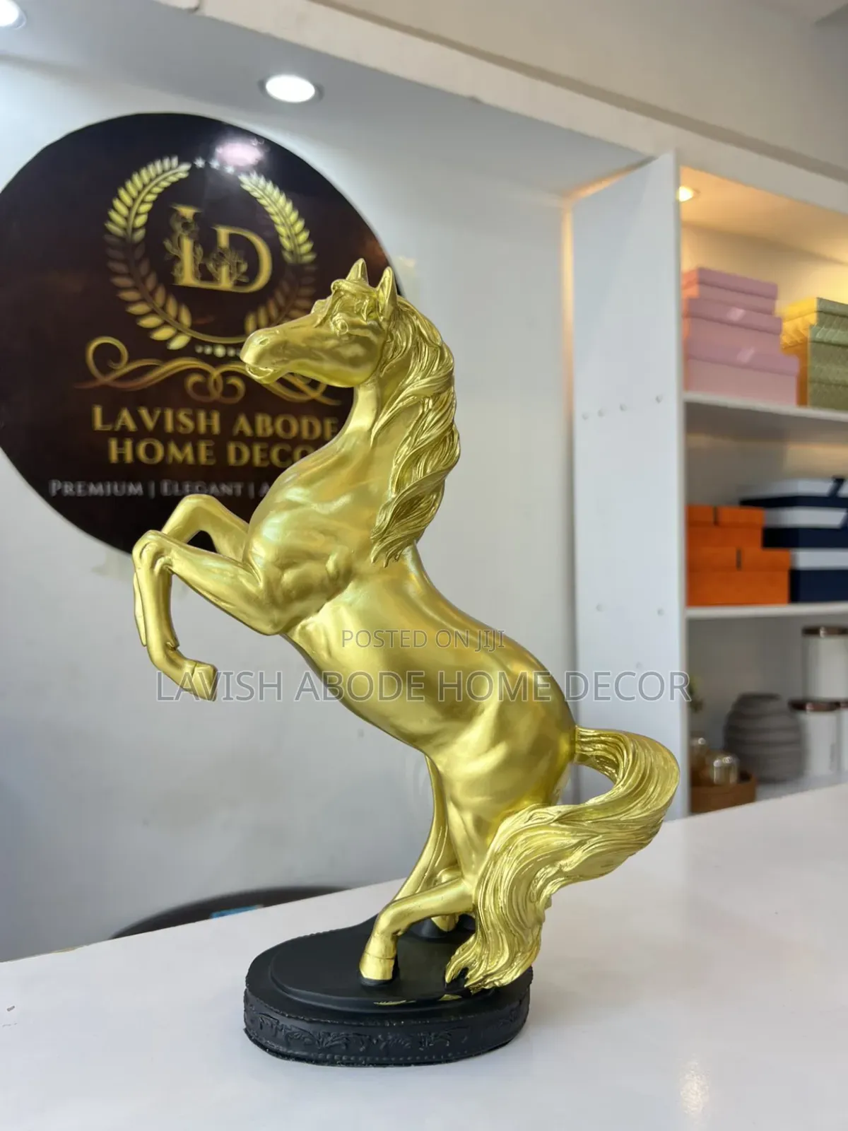 Gold Horse Décor Sculpture – Luxury Home Décor