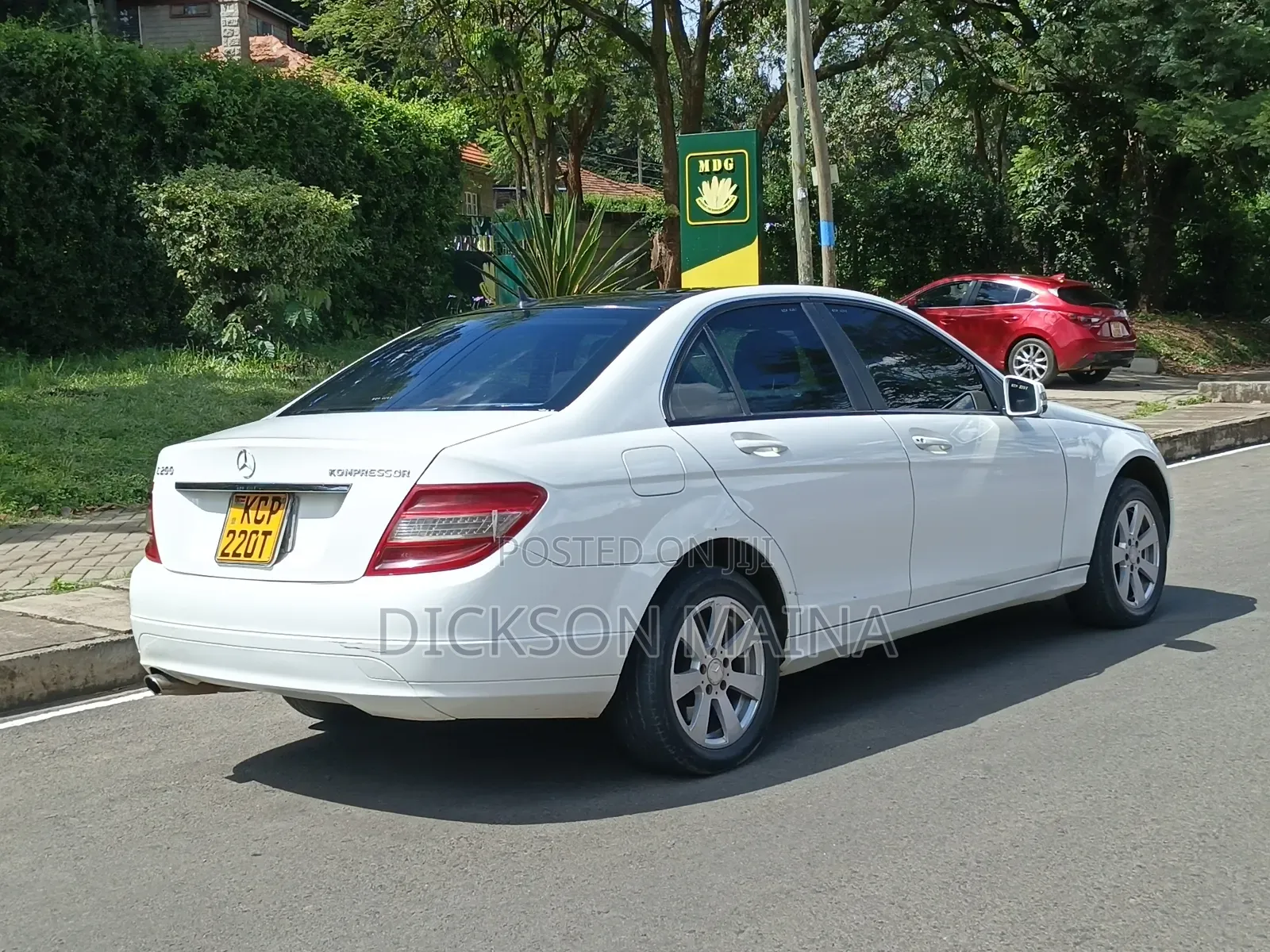 Mercedes-Benz C200 2011 White