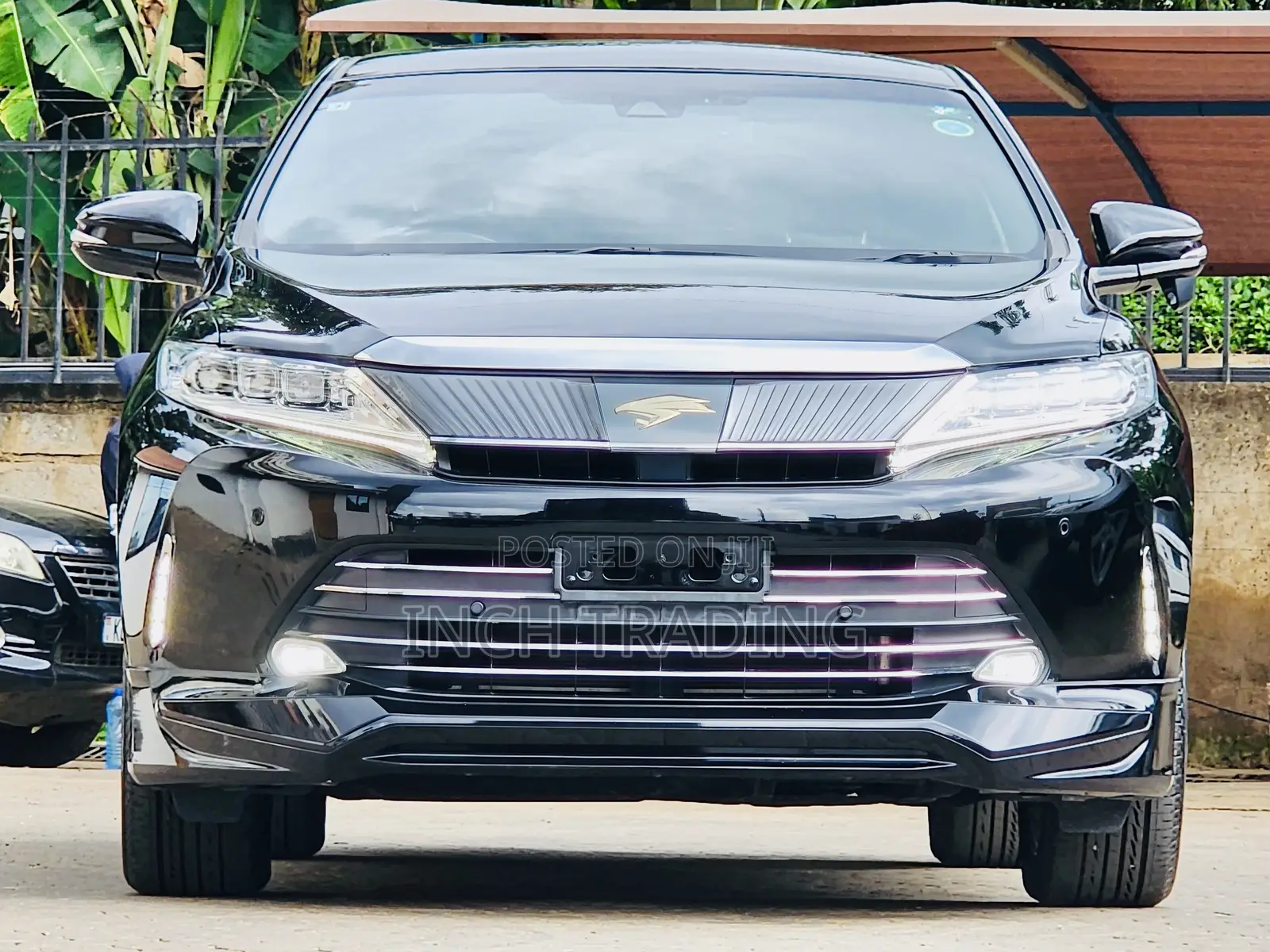Toyota Harrier 2.0 2019 Black