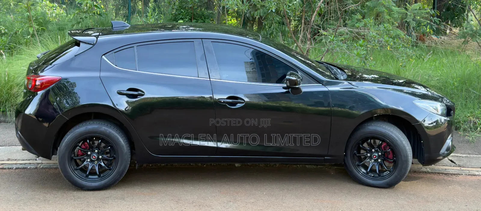 Mazda Axela SV Premium 2014 Black