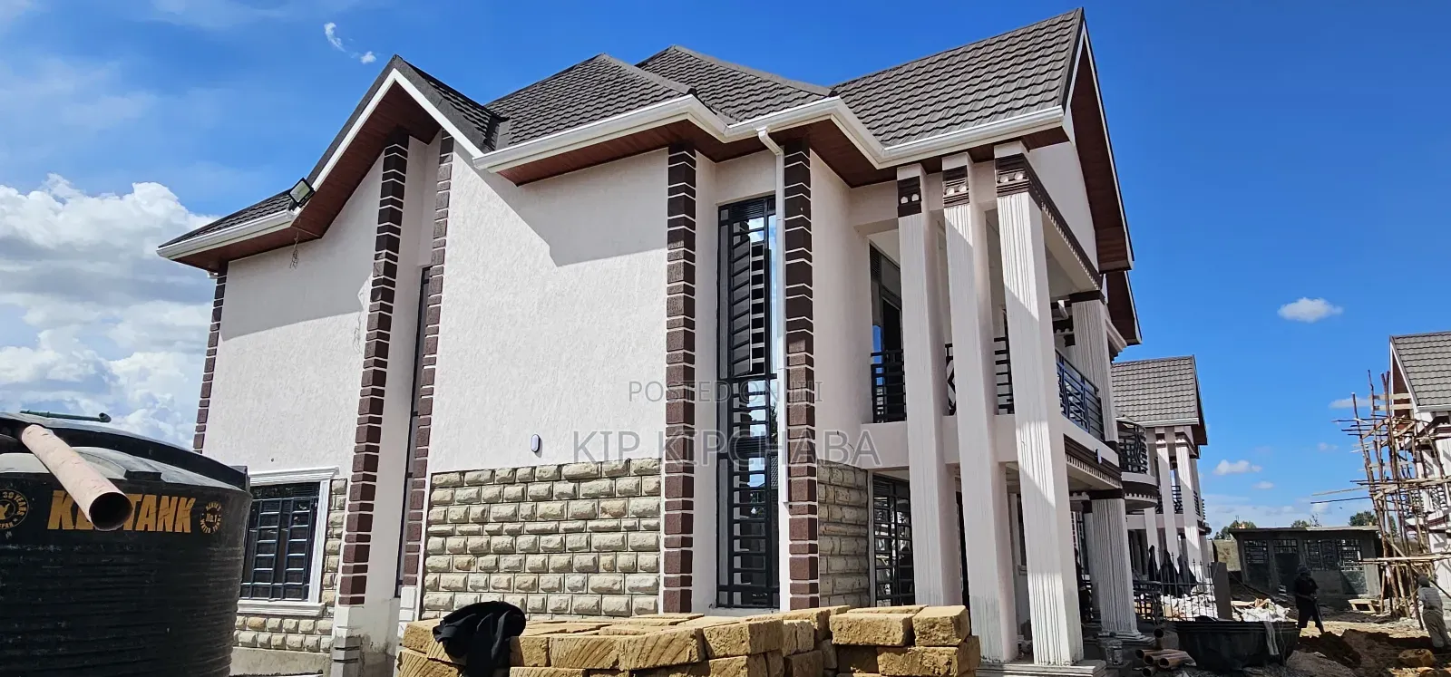 5bdrm Mansion in Elgonview for sale