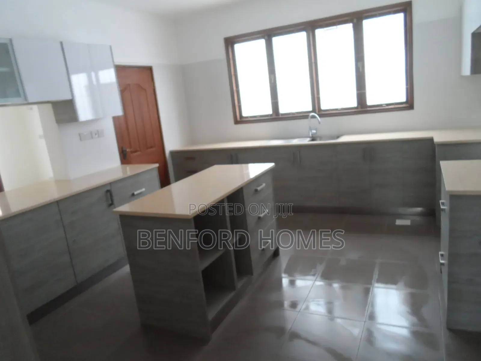 4bdrm Villa in Nyali Mombasa for sale
