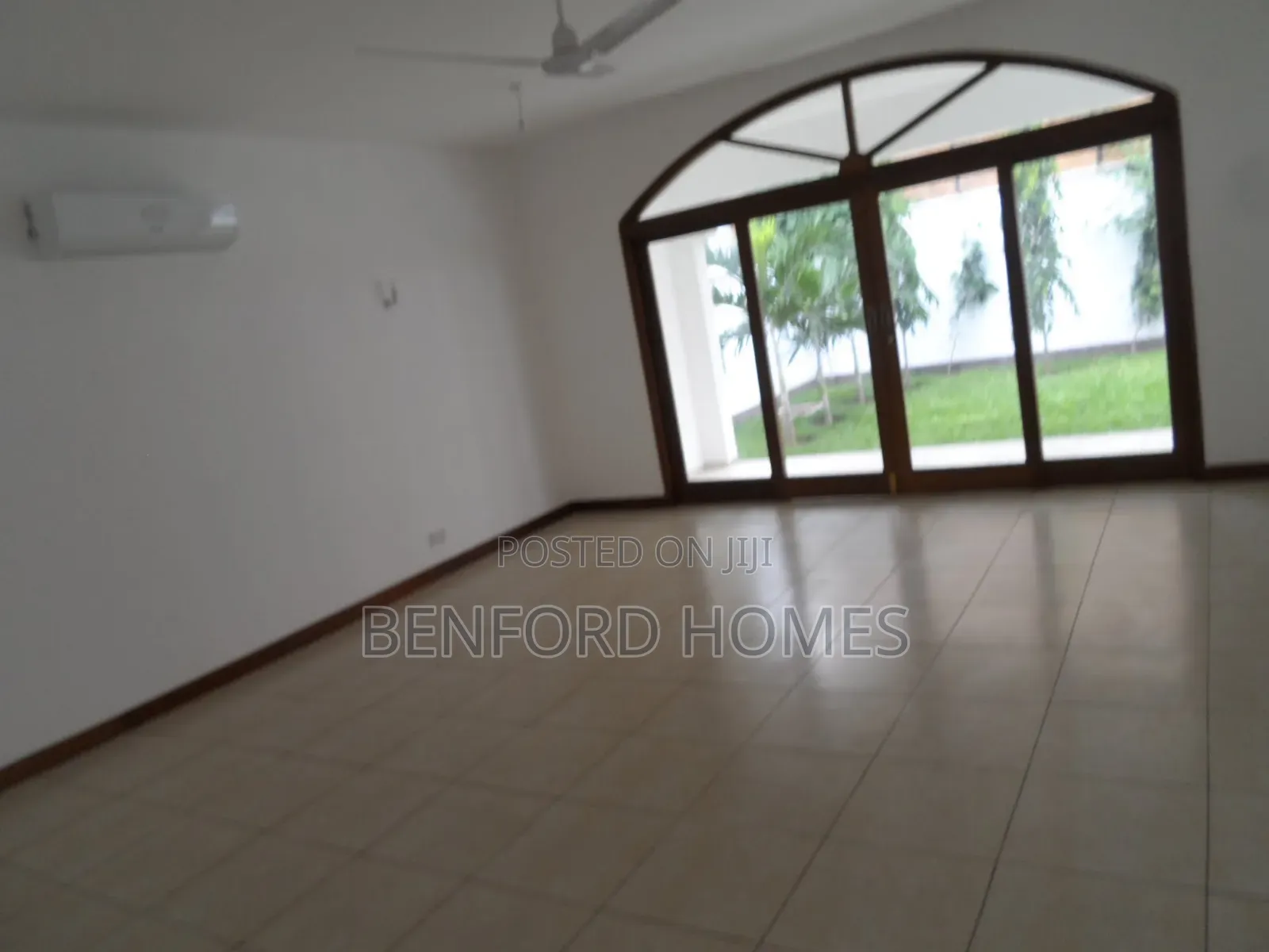 4bdrm Villa in Nyali Mombasa for sale