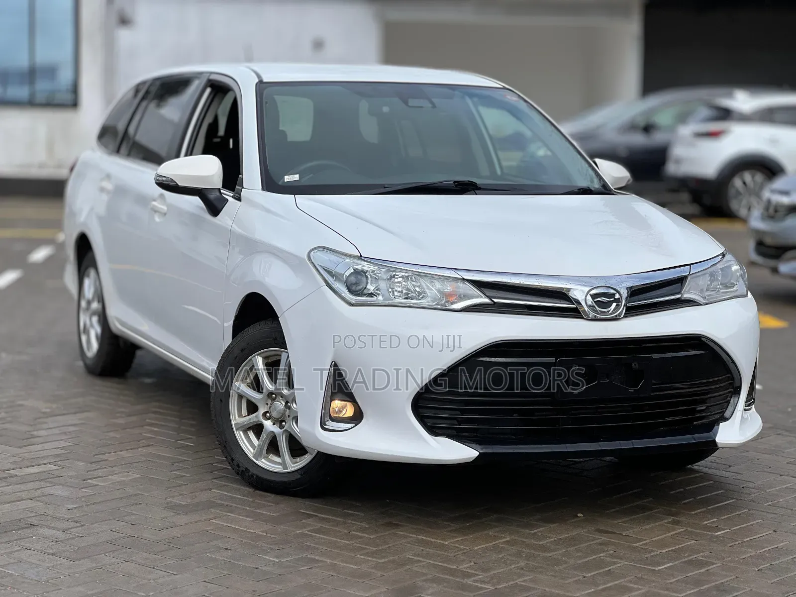 Toyota Corolla Fielder 1.5 Petrol FWD 2018 White