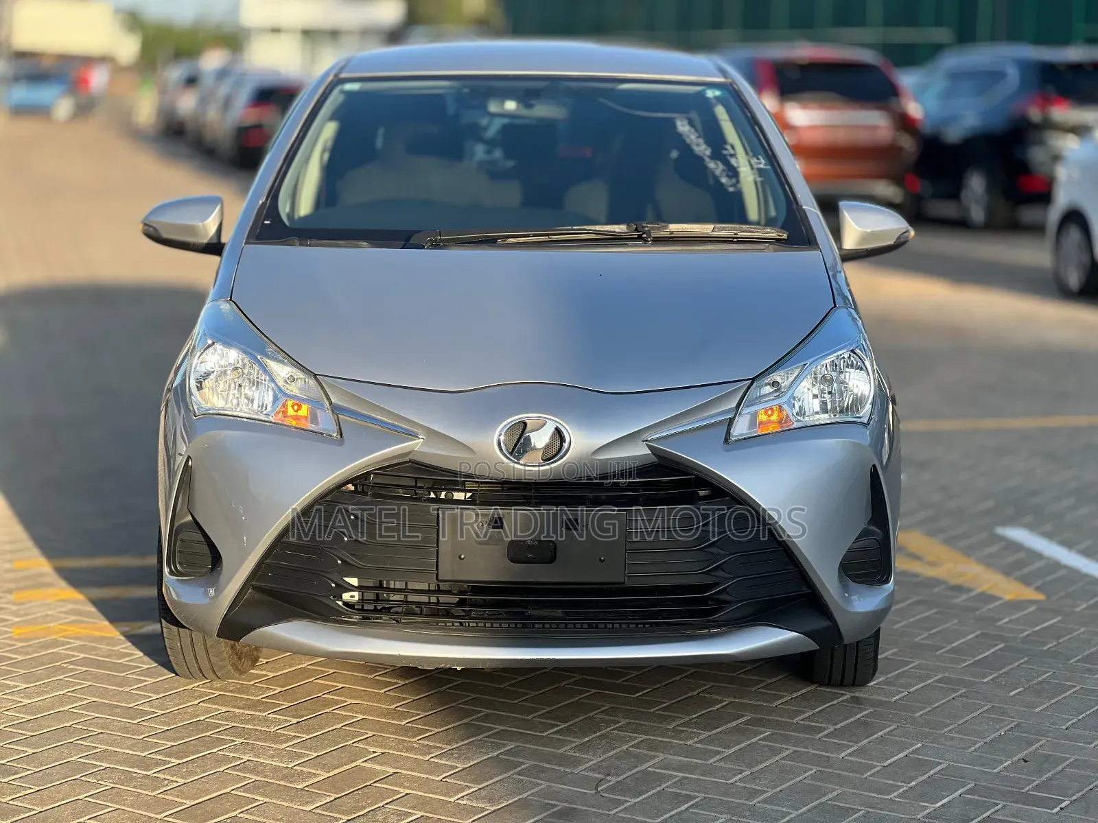 Toyota Vitz 1.3 AWD 5dr 2018 Brown