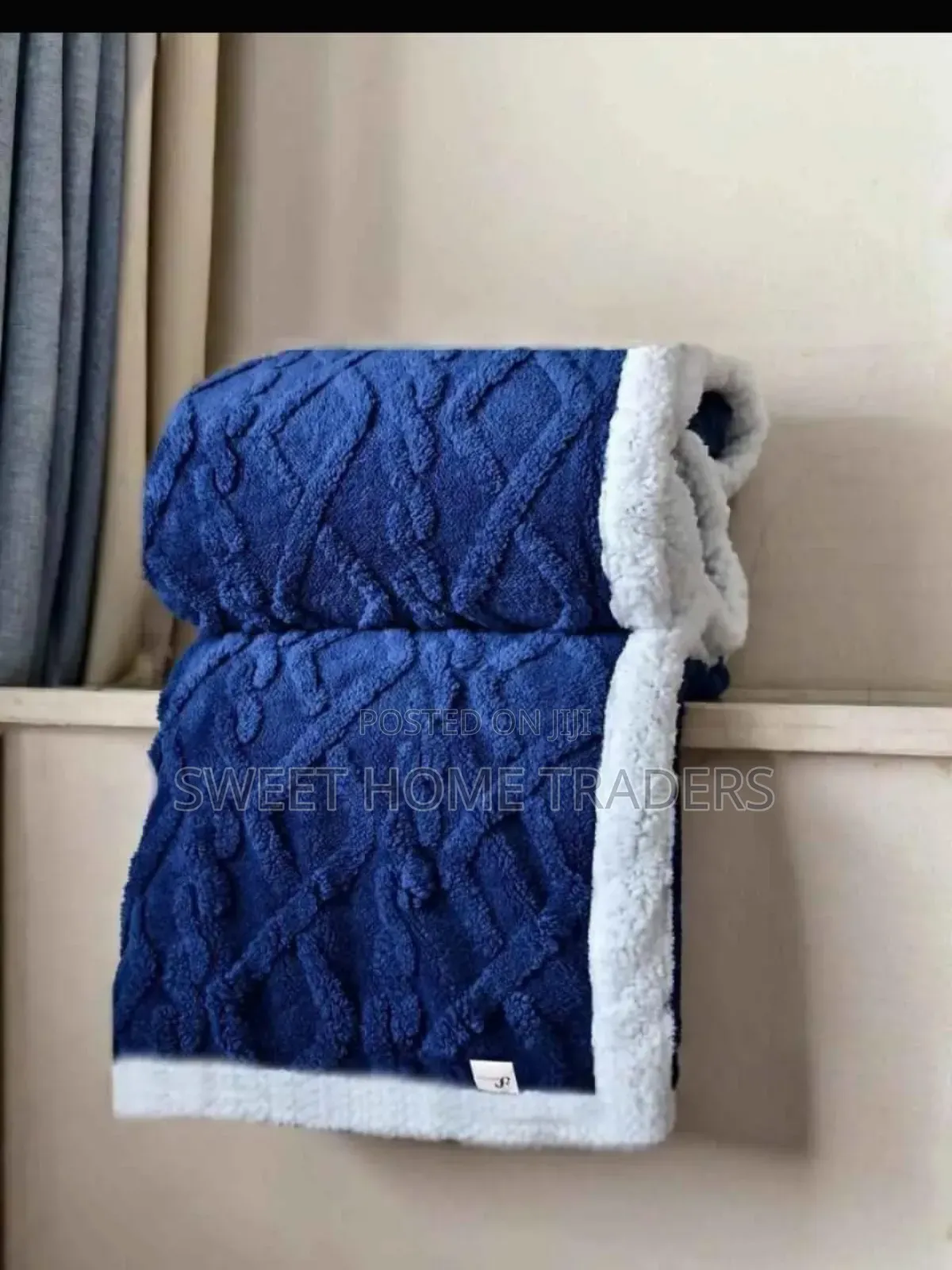 Woolen Fleece Blanket.......