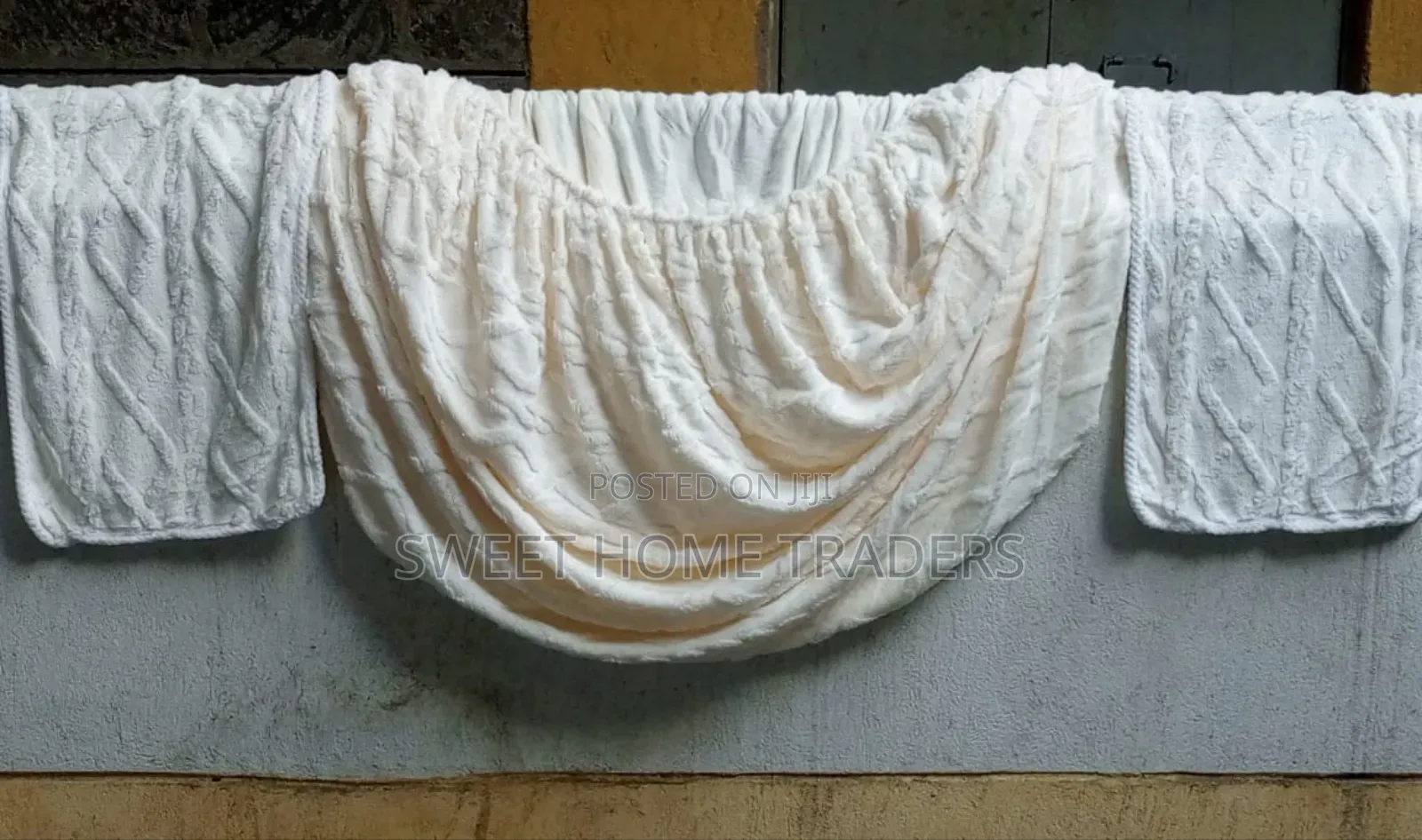 Sherpa Fleece Blanket Embossed Pattern