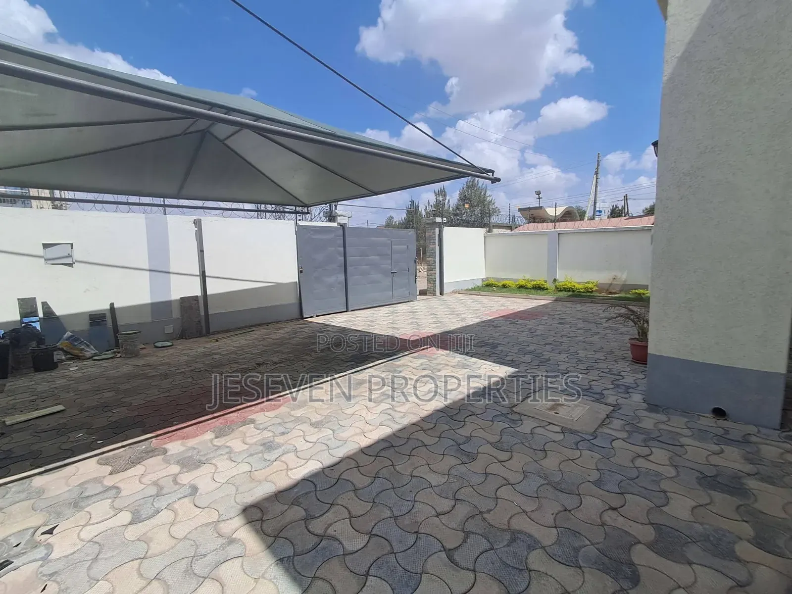 6bdrm Townhouse / Terrace in Syokimau, Gateway Mall Area for rent