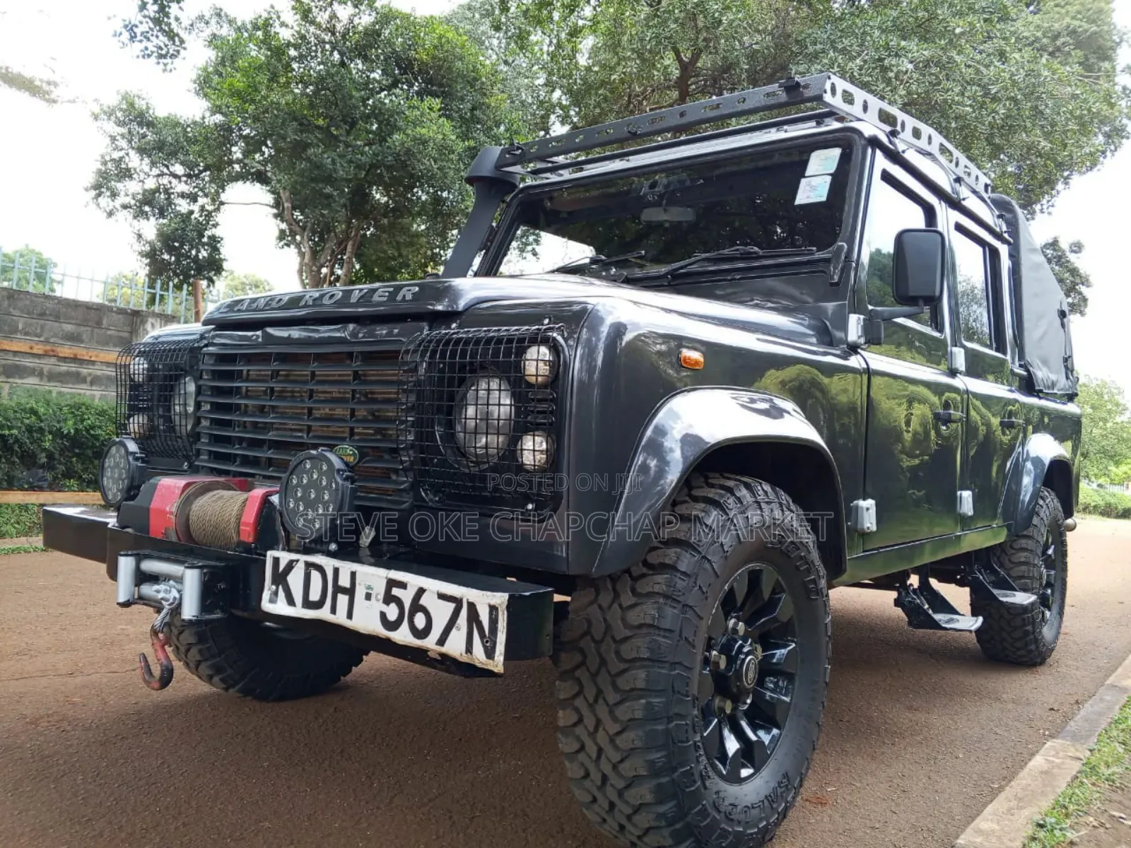 Land Rover Defender 2010 Black