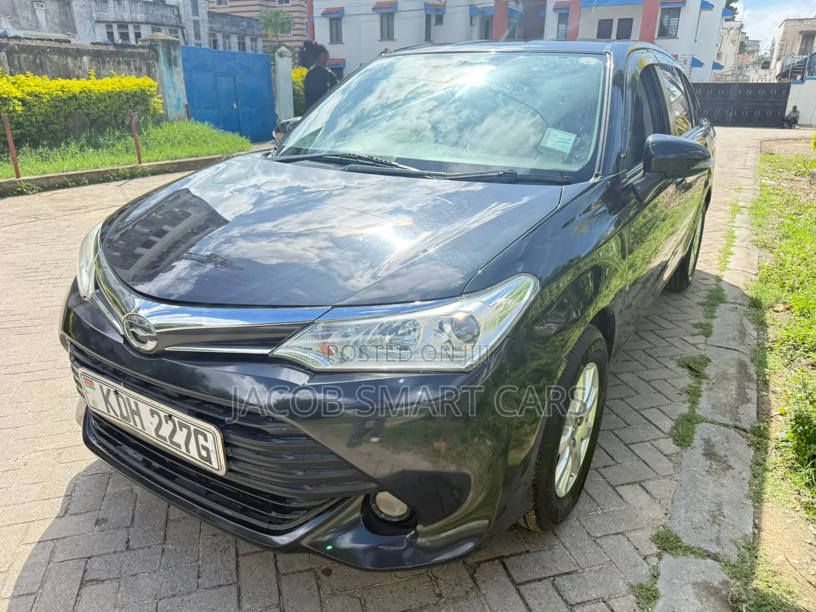Toyota Axio 2015 Black