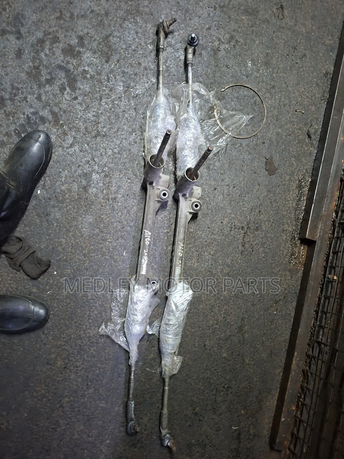 Suzuki Alto 2015 Steering Rack