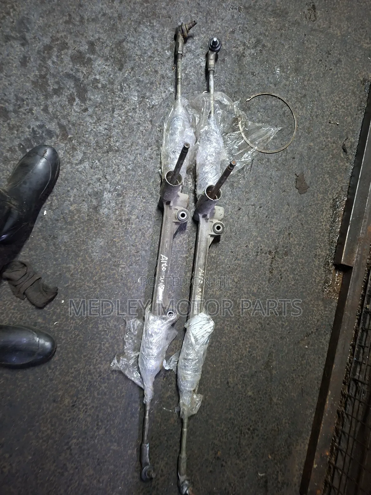 Suzuki Alto 2015 Steering Rack